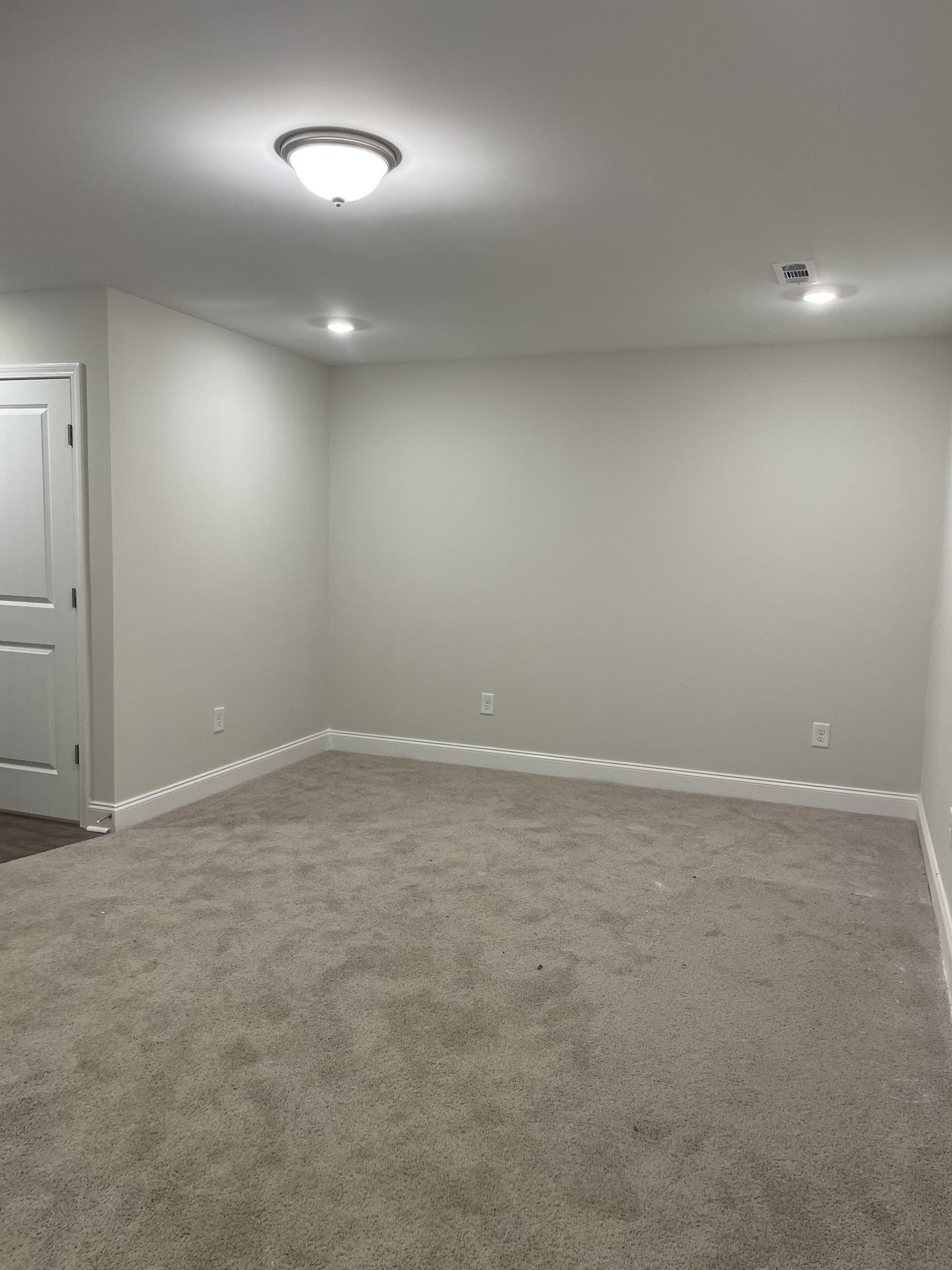 338 Savoy Loop Property Photo 25