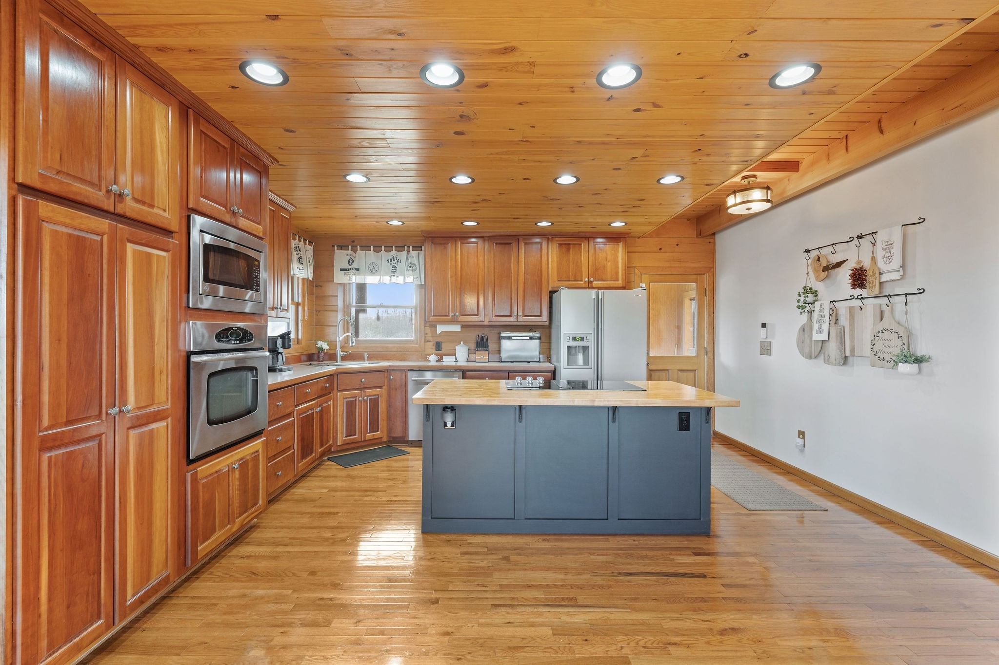 2270 Hwy 230, W Property Photo 17