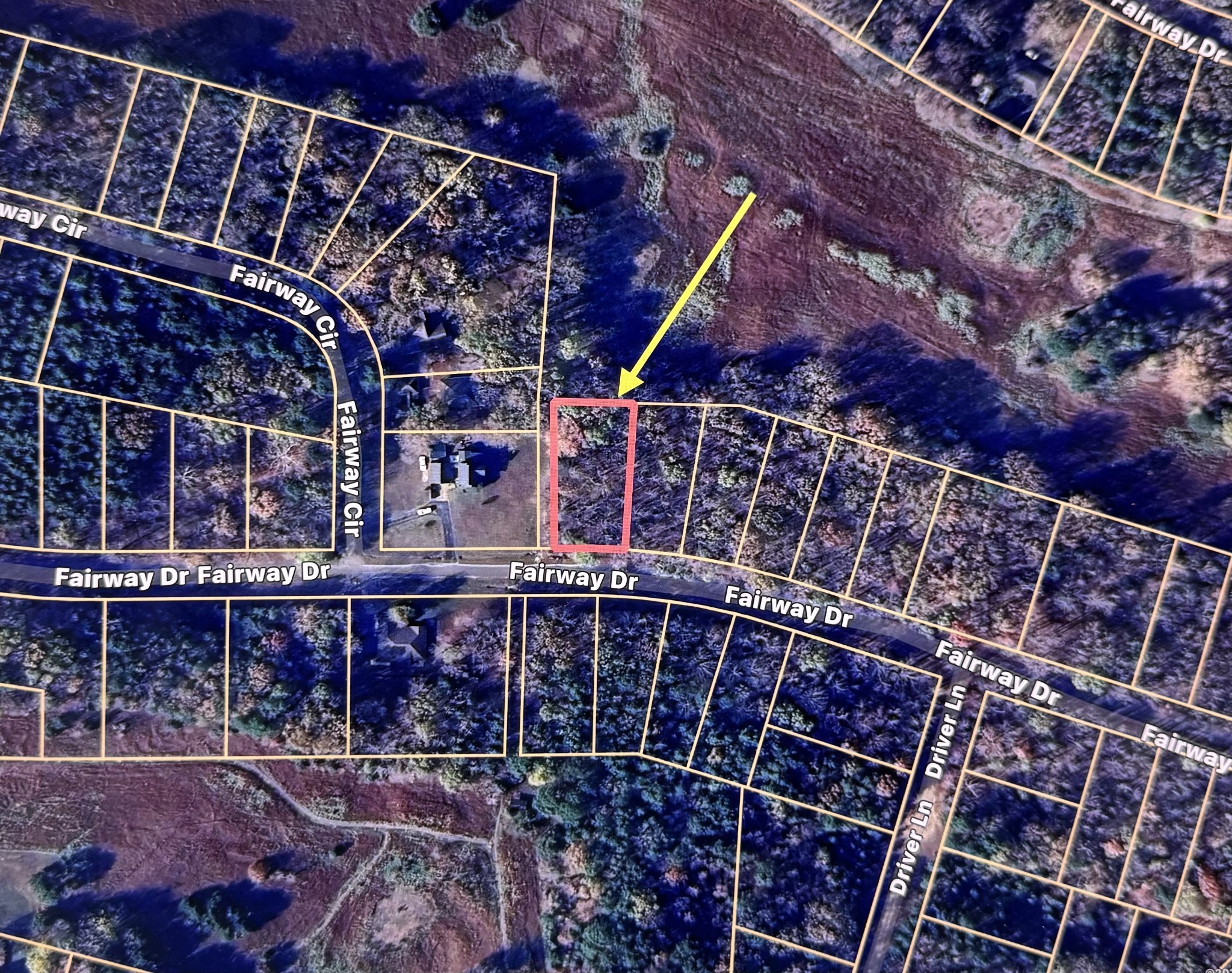 956 Fairway Dr Property Photo 1