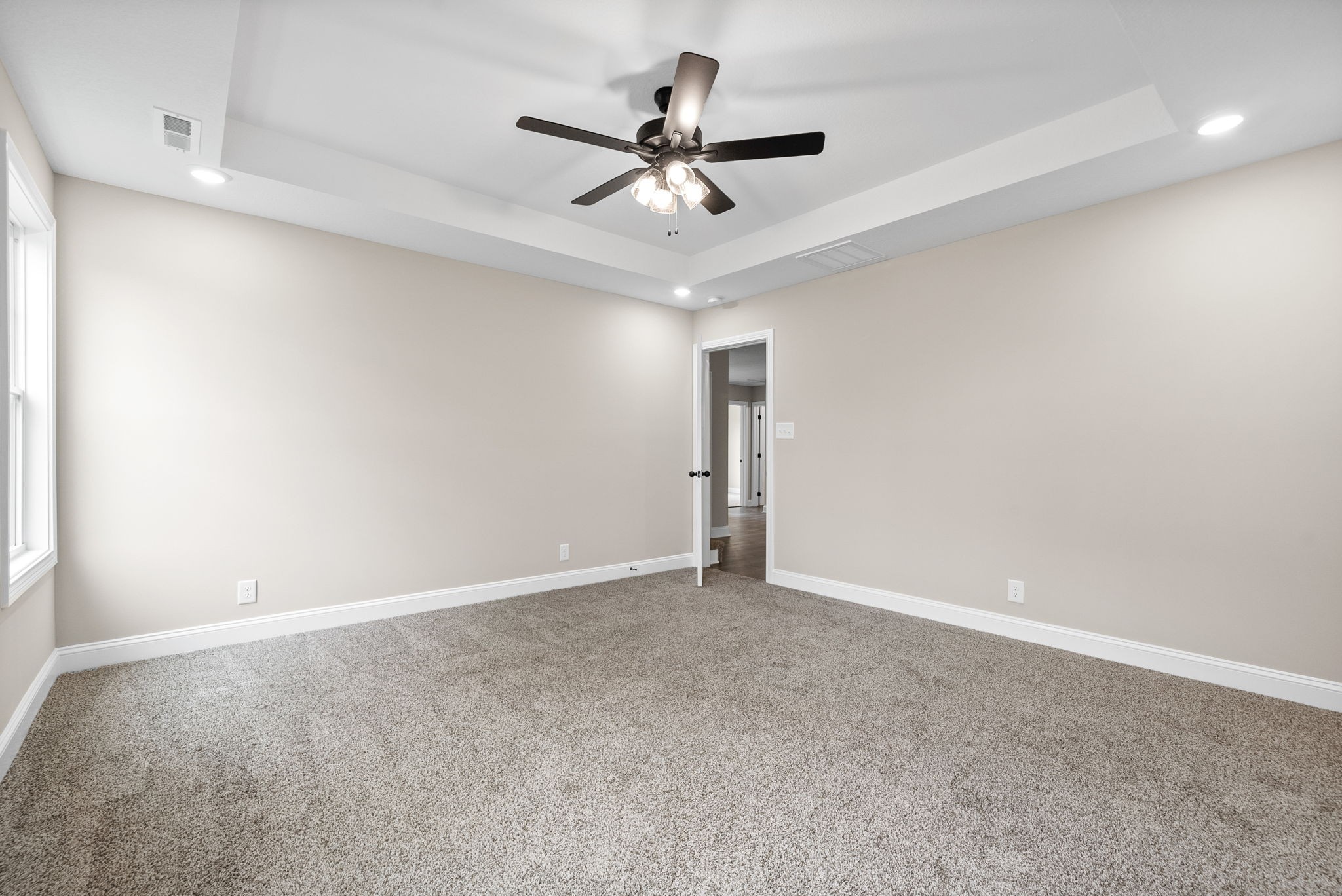 125 Anderson Place Property Photo 21