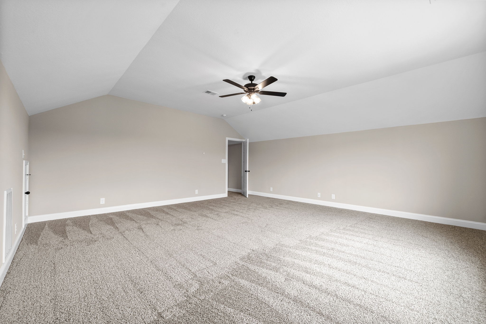 125 Anderson Place Property Photo 25