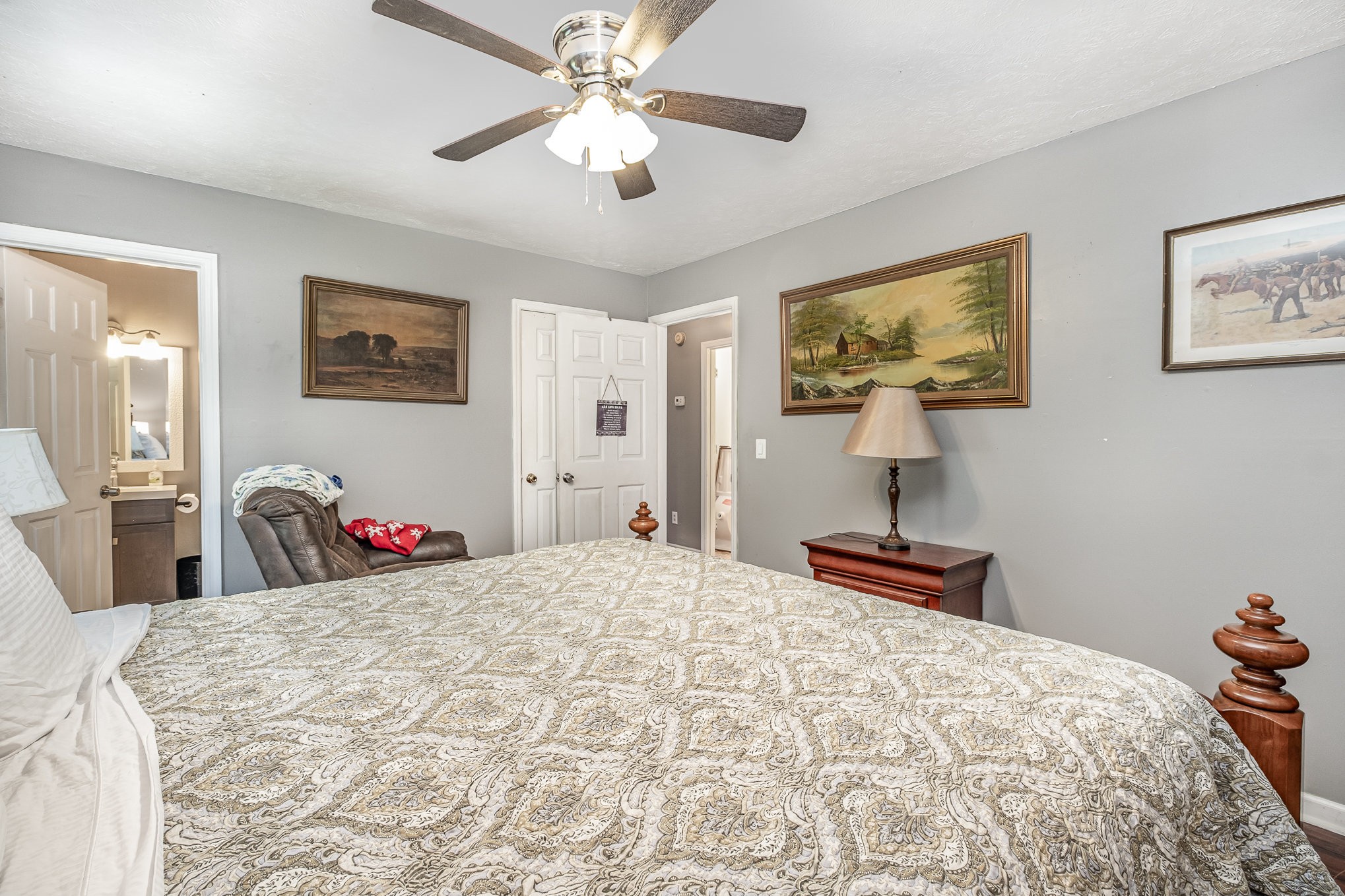 124 Gale Ln Property Photo 15