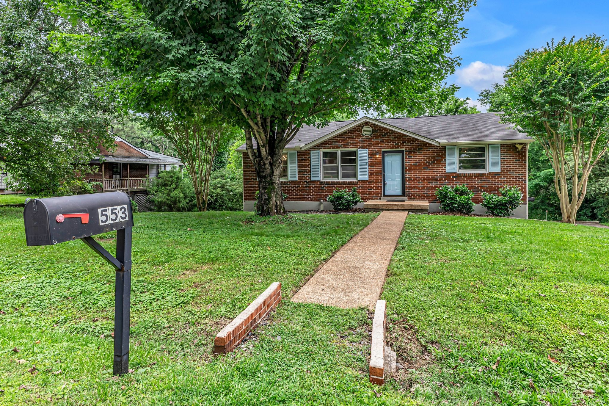 553 Brewer Dr Property Photo 3