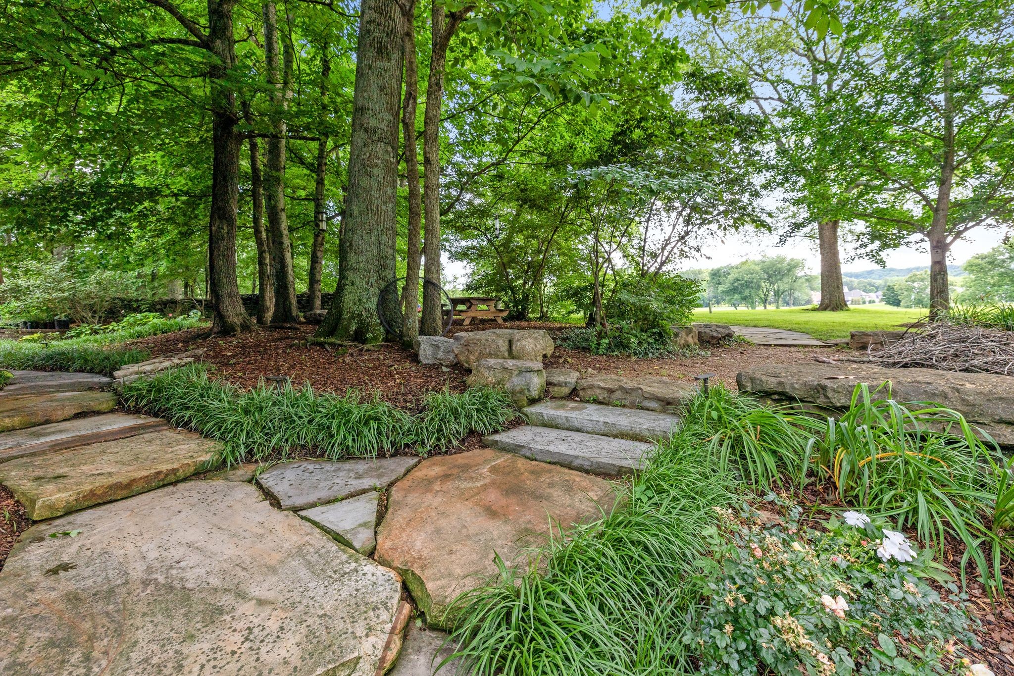 6521 Stableford Ln Property Photo 5