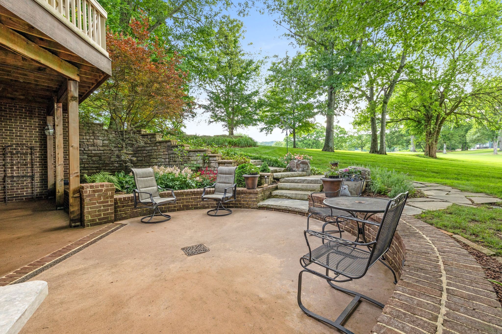 6521 Stableford Ln Property Photo 7