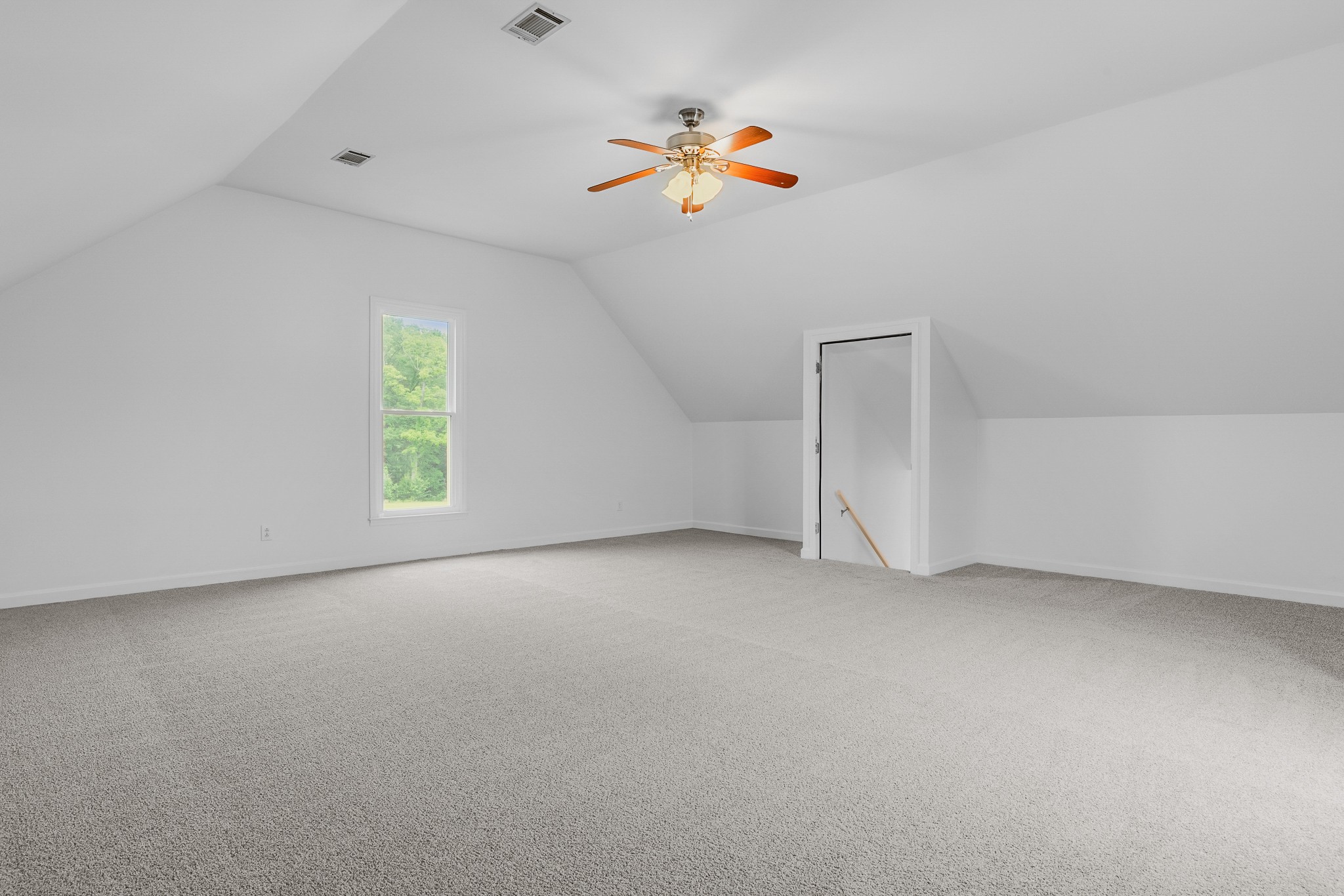 8560 Coopertown Rd Property Photo 36
