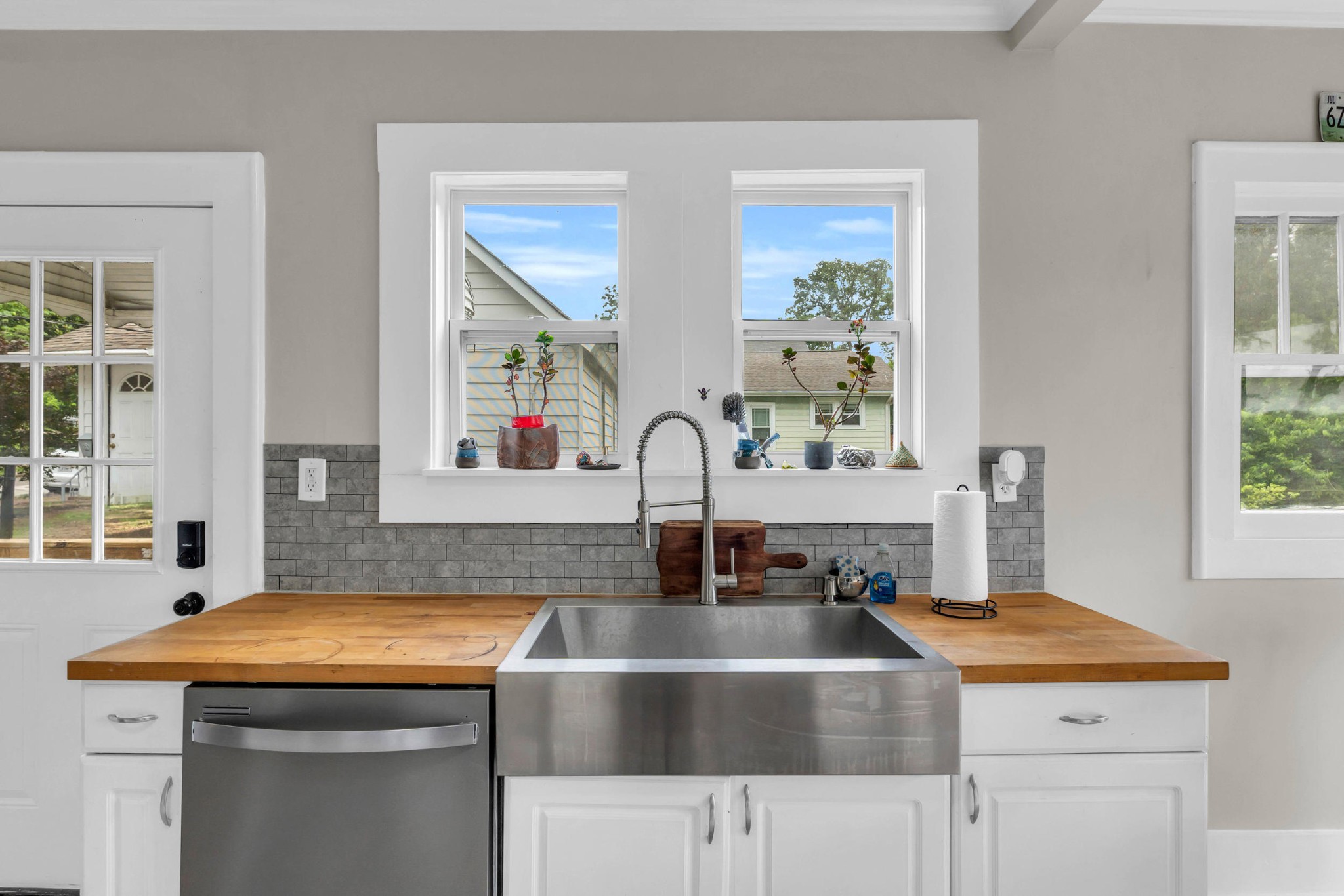 232 Jarnigan Avenue Property Photo 9