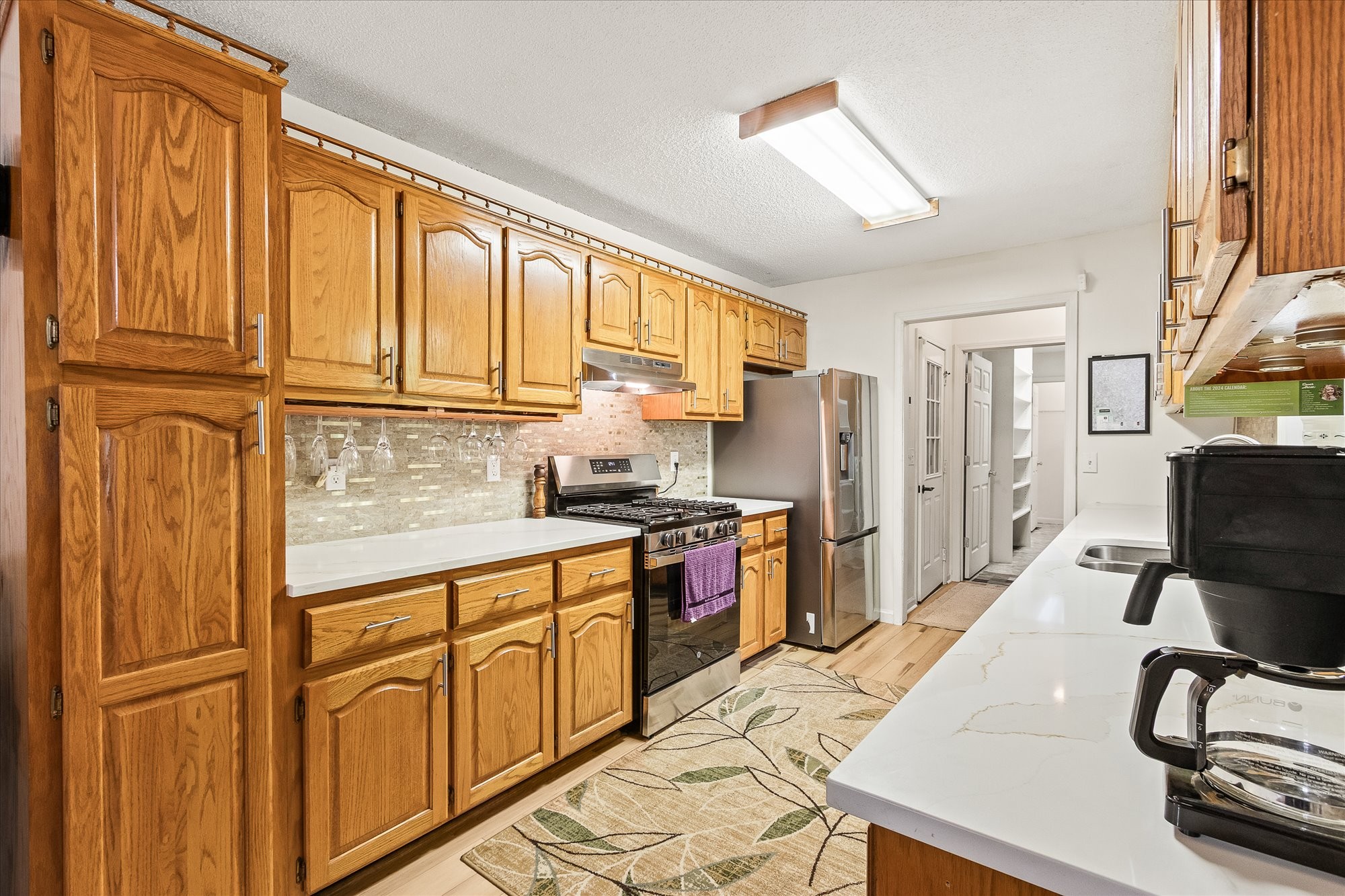 2008 Spruce Loop Property Photo 7