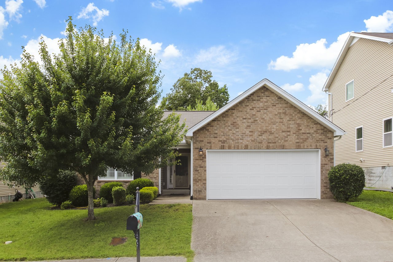 1613 Highwater Dr Property Photo 1