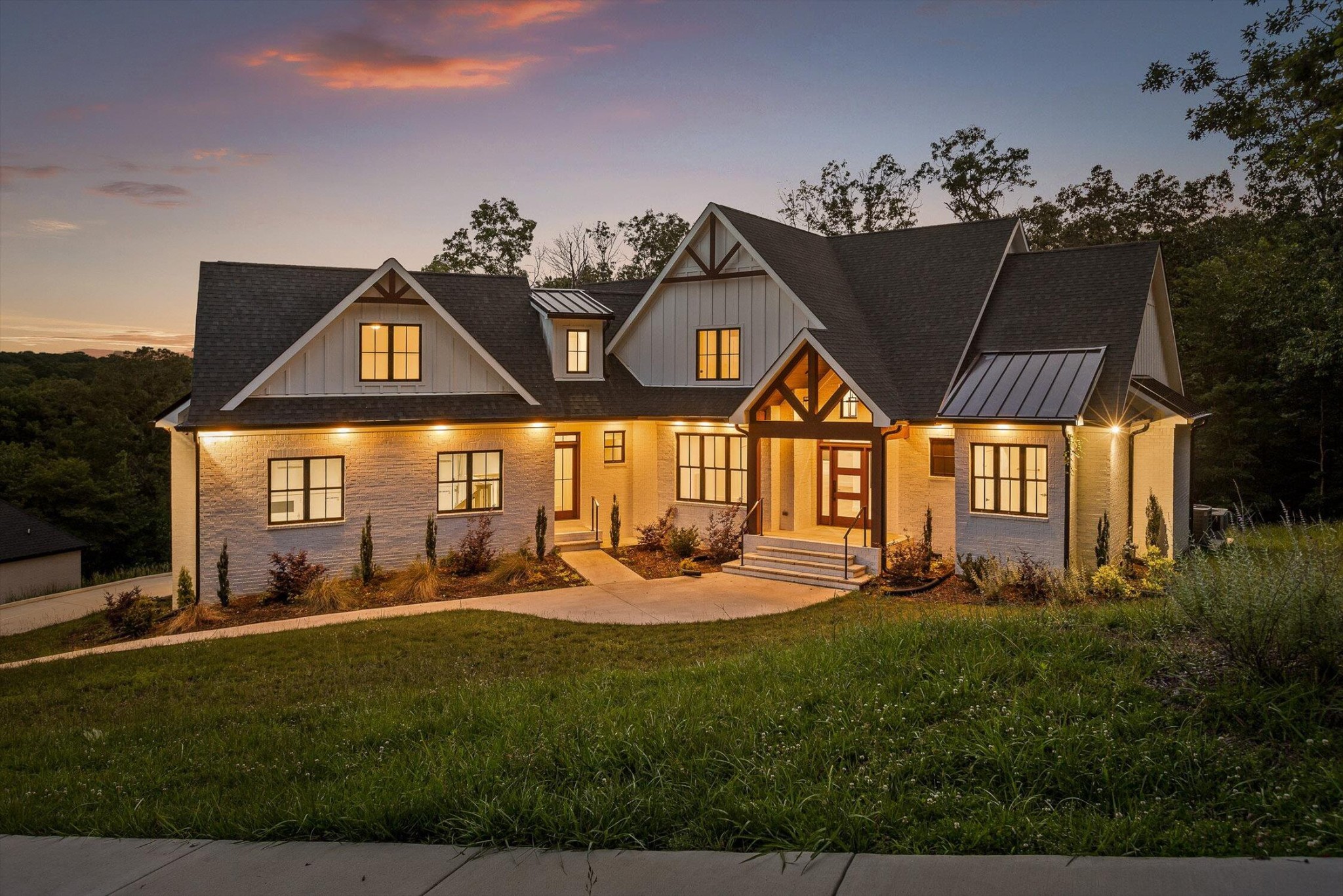 6517 Shelter Cove Drive Property Photo 1