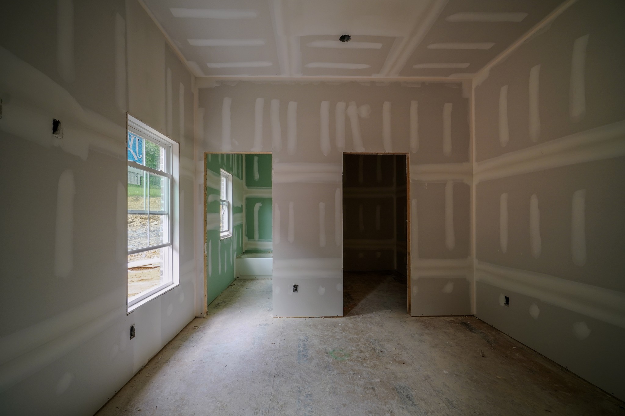 7039 Hall Rd Property Photo 14