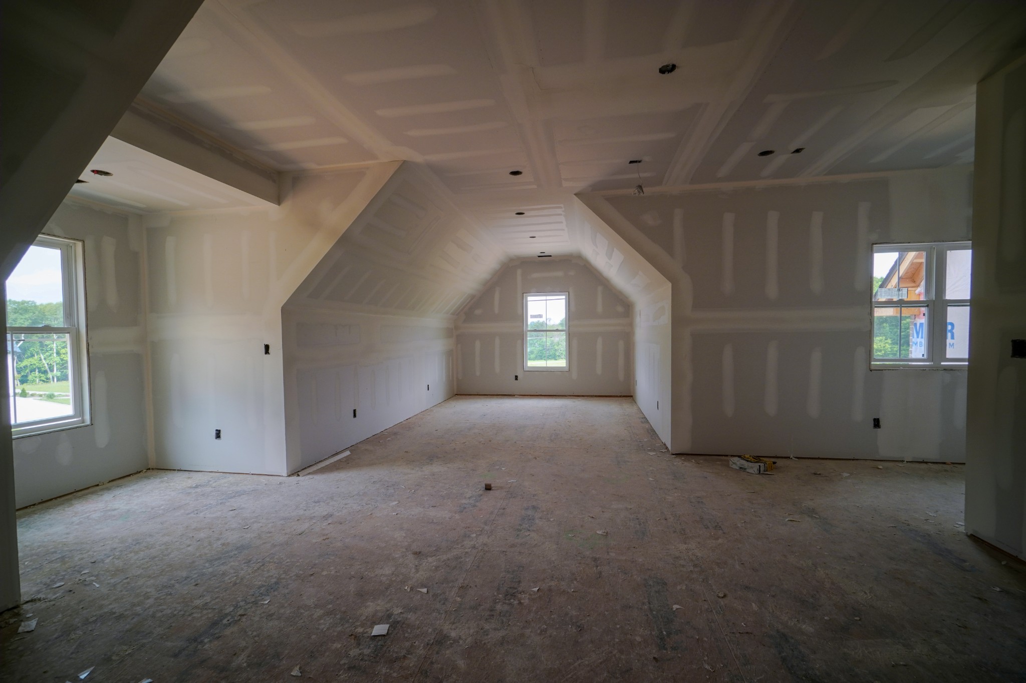 7039 Hall Rd Property Photo 16