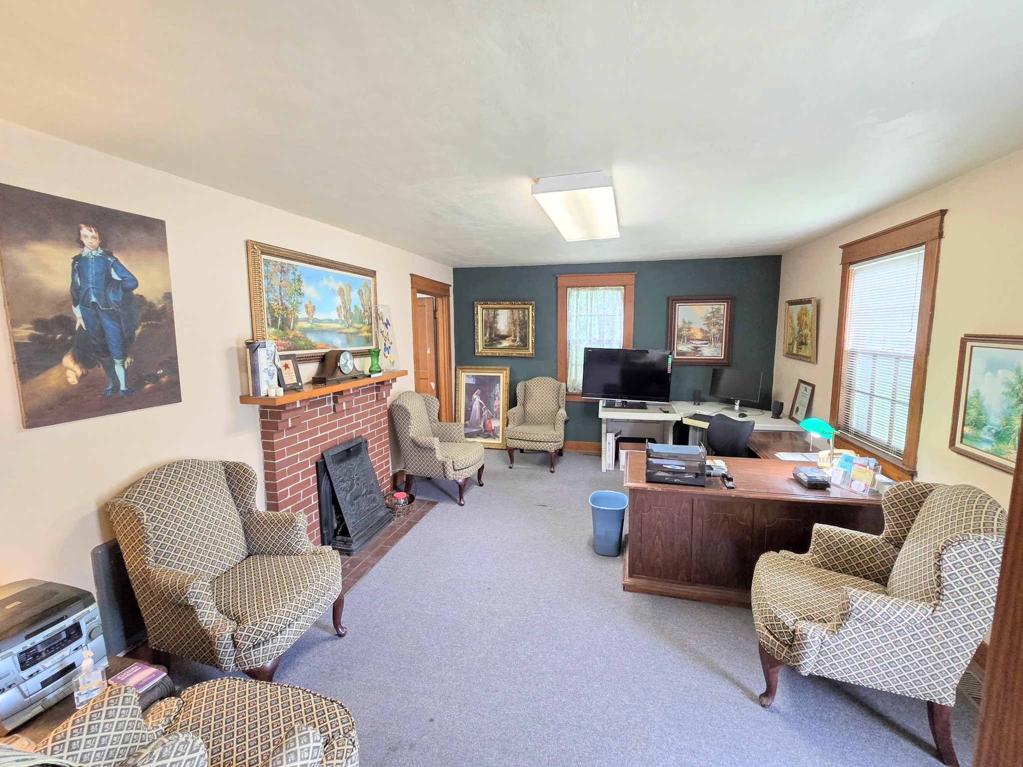 130 Walton Ferry Rd Property Photo 6