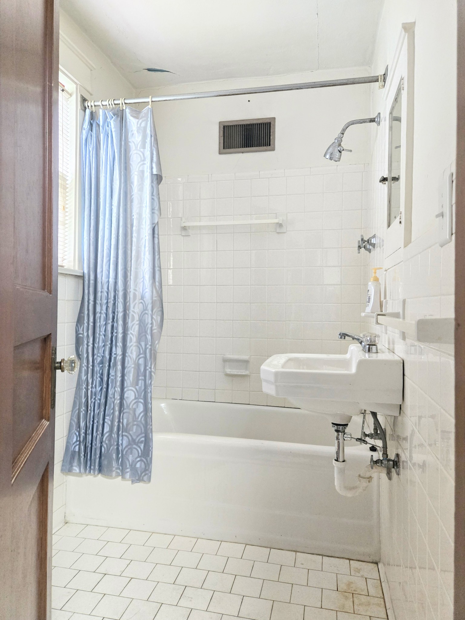 130 Walton Ferry Rd Property Photo 13