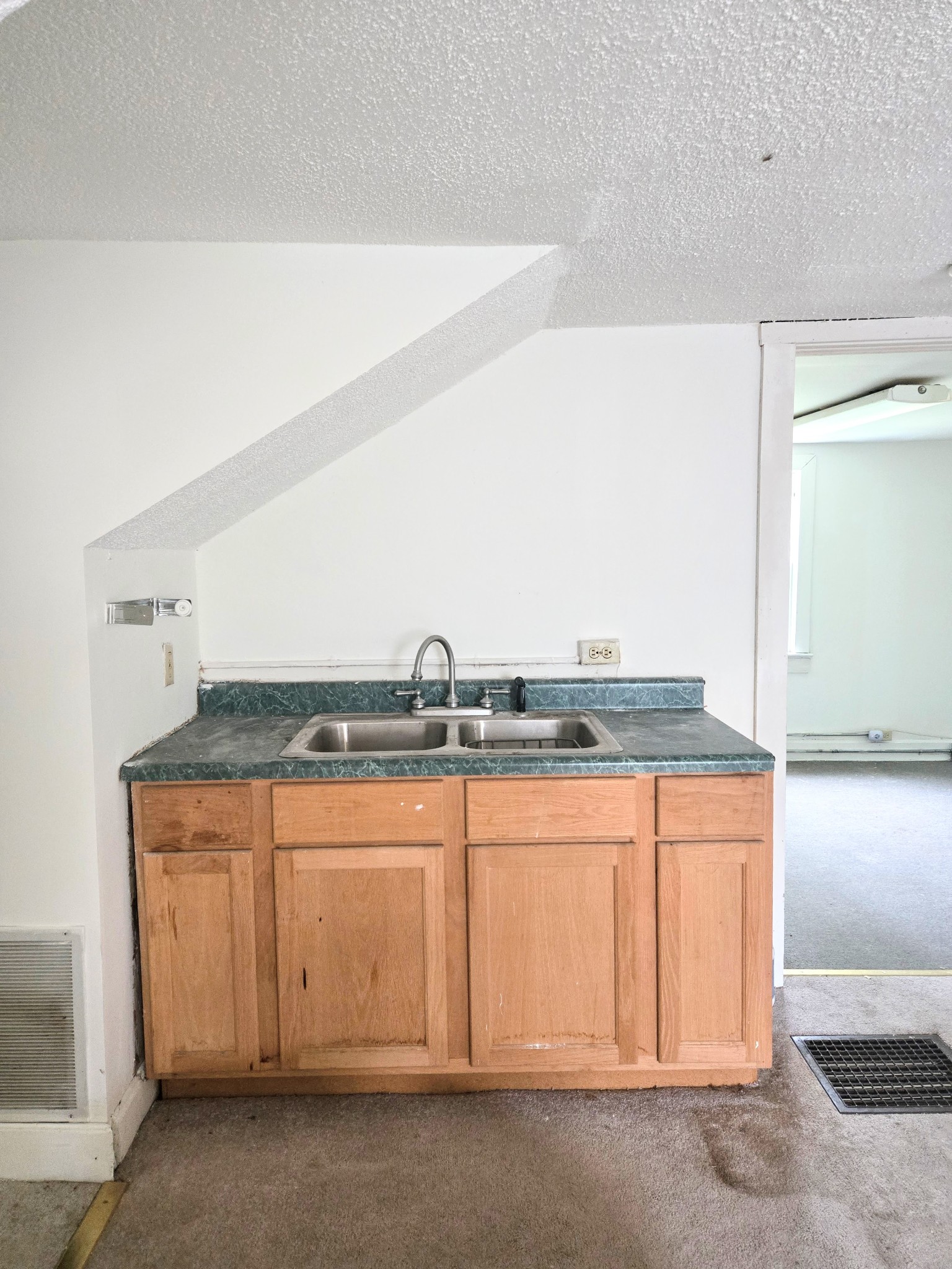 130 Walton Ferry Rd Property Photo 24