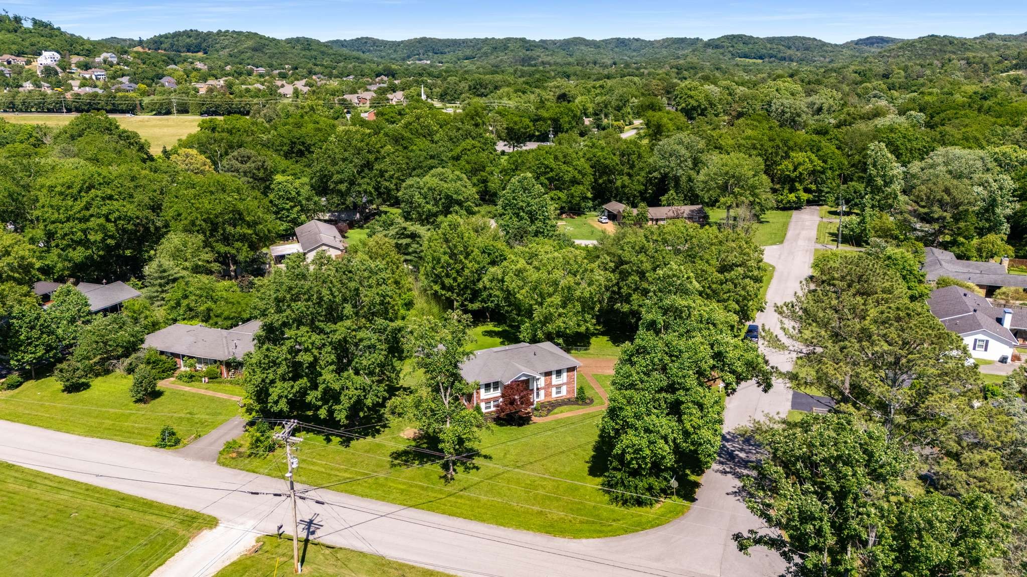 604 Meadowgreen Dr Property Photo 35