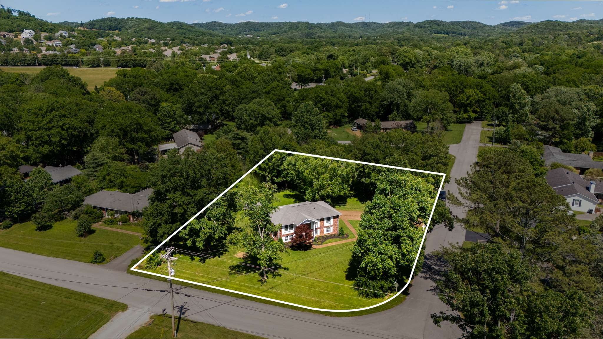 604 Meadowgreen Dr Property Photo 36