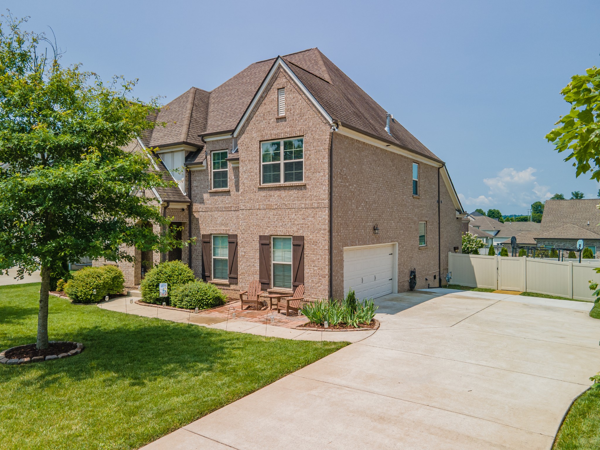 705 Rain Meadow Ct Property Photo 8