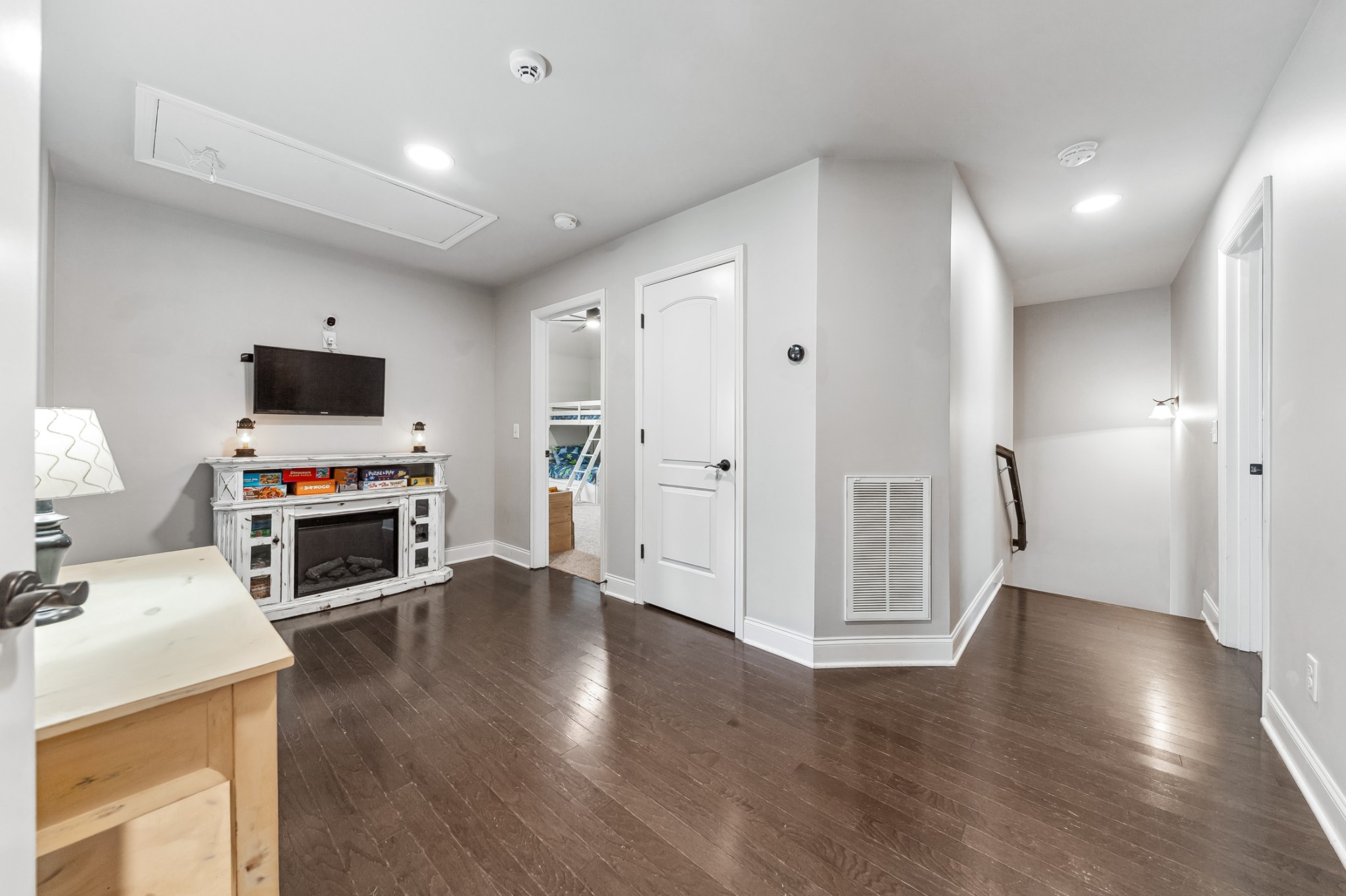 705 Rain Meadow Ct Property Photo 19