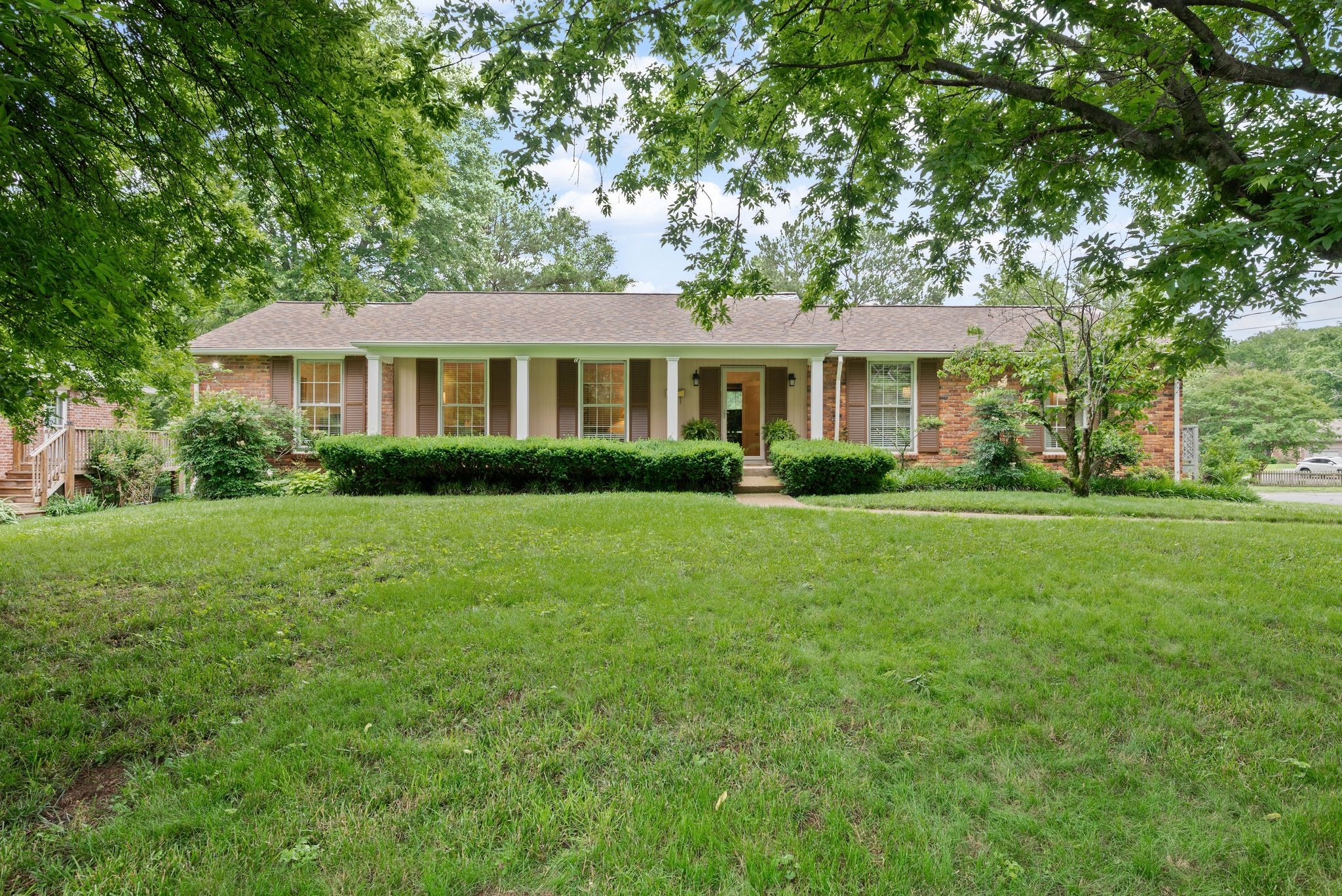44 Vaughns Gap Rd Property Photo 1