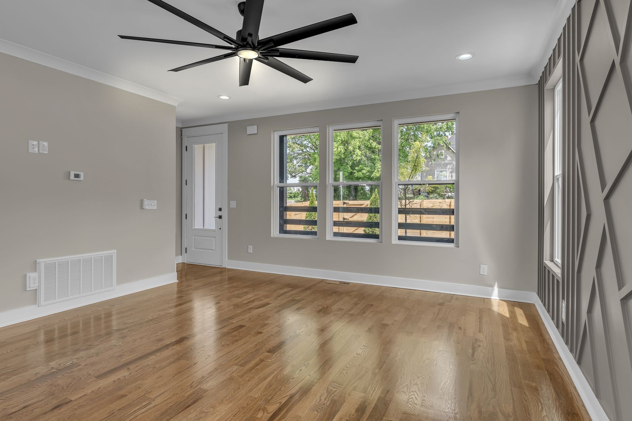145 Fain St Property Photo 10