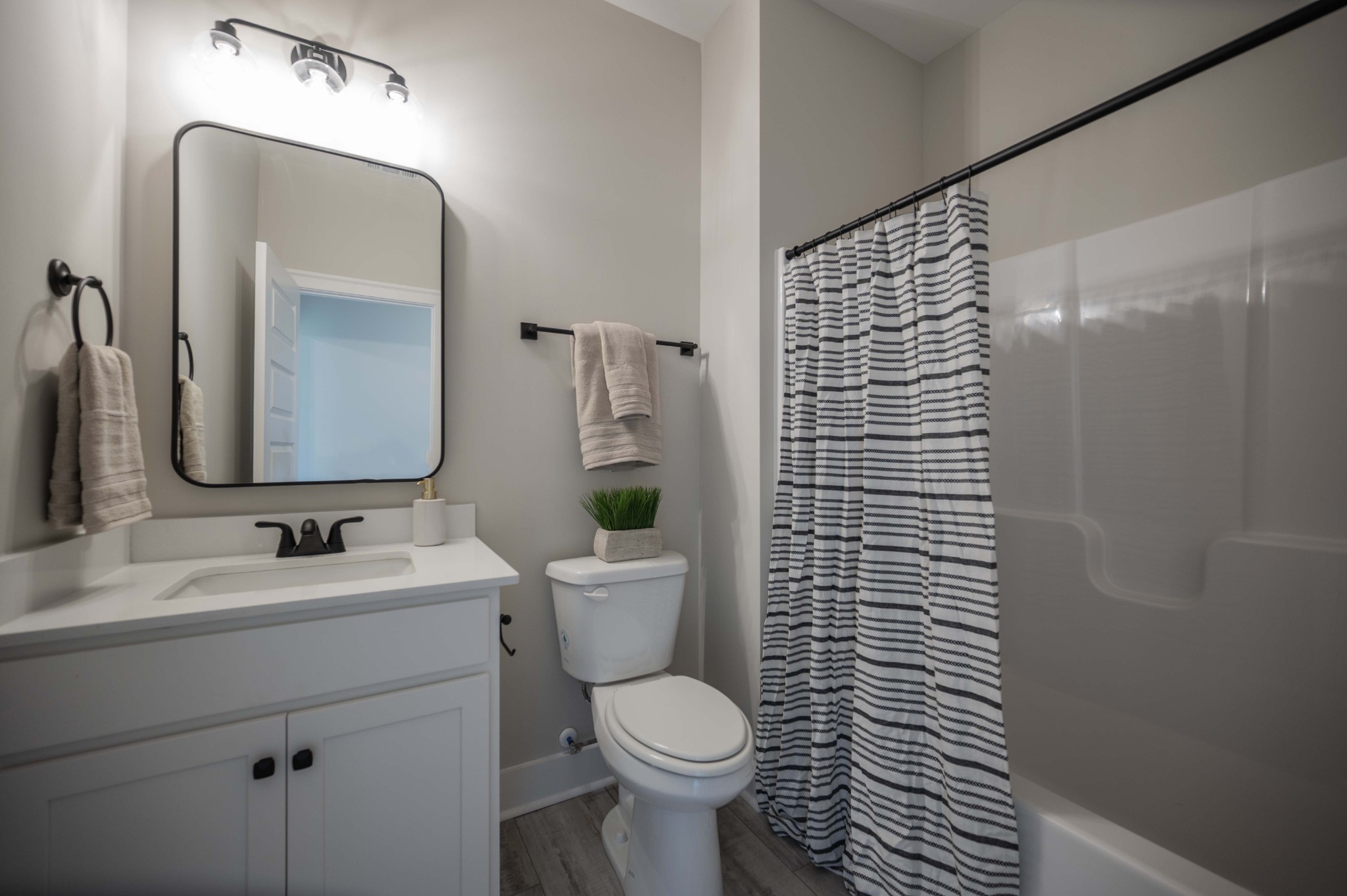 10108 Whitehorn Ln Property Photo 27