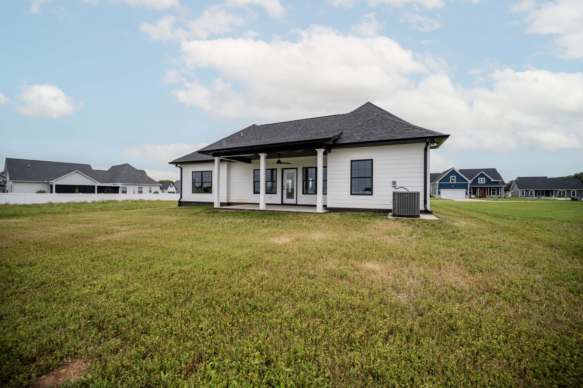 10108 Whitehorn Ln Property Photo 34
