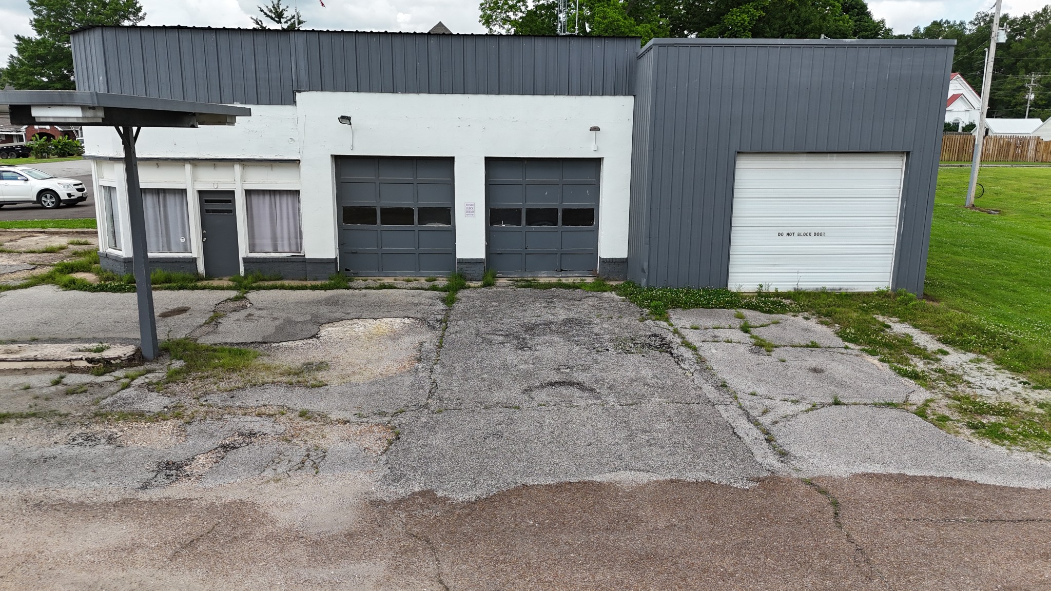 103 N Trenton St Property Photo 3