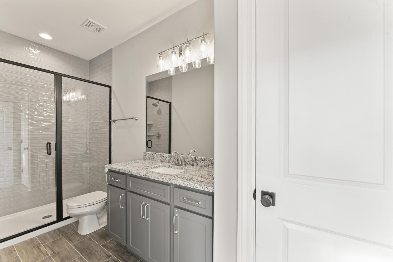 2124 Gracie Bug Loop Property Photo 4