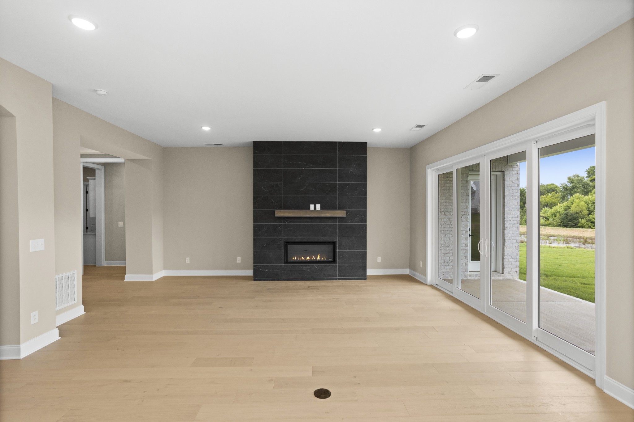 5971 Hunt Valley Drive Property Photo 6