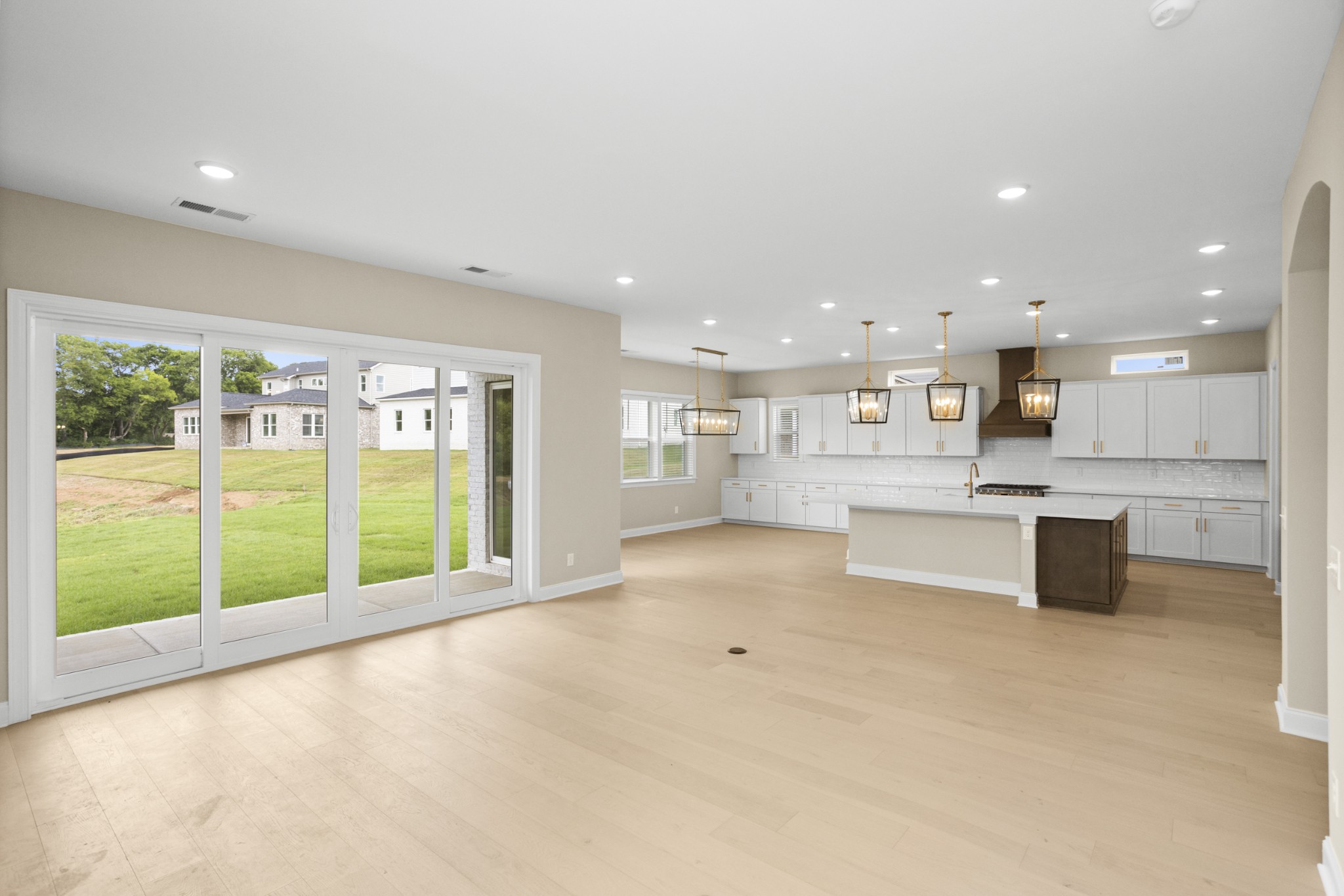 5971 Hunt Valley Drive Property Photo 8