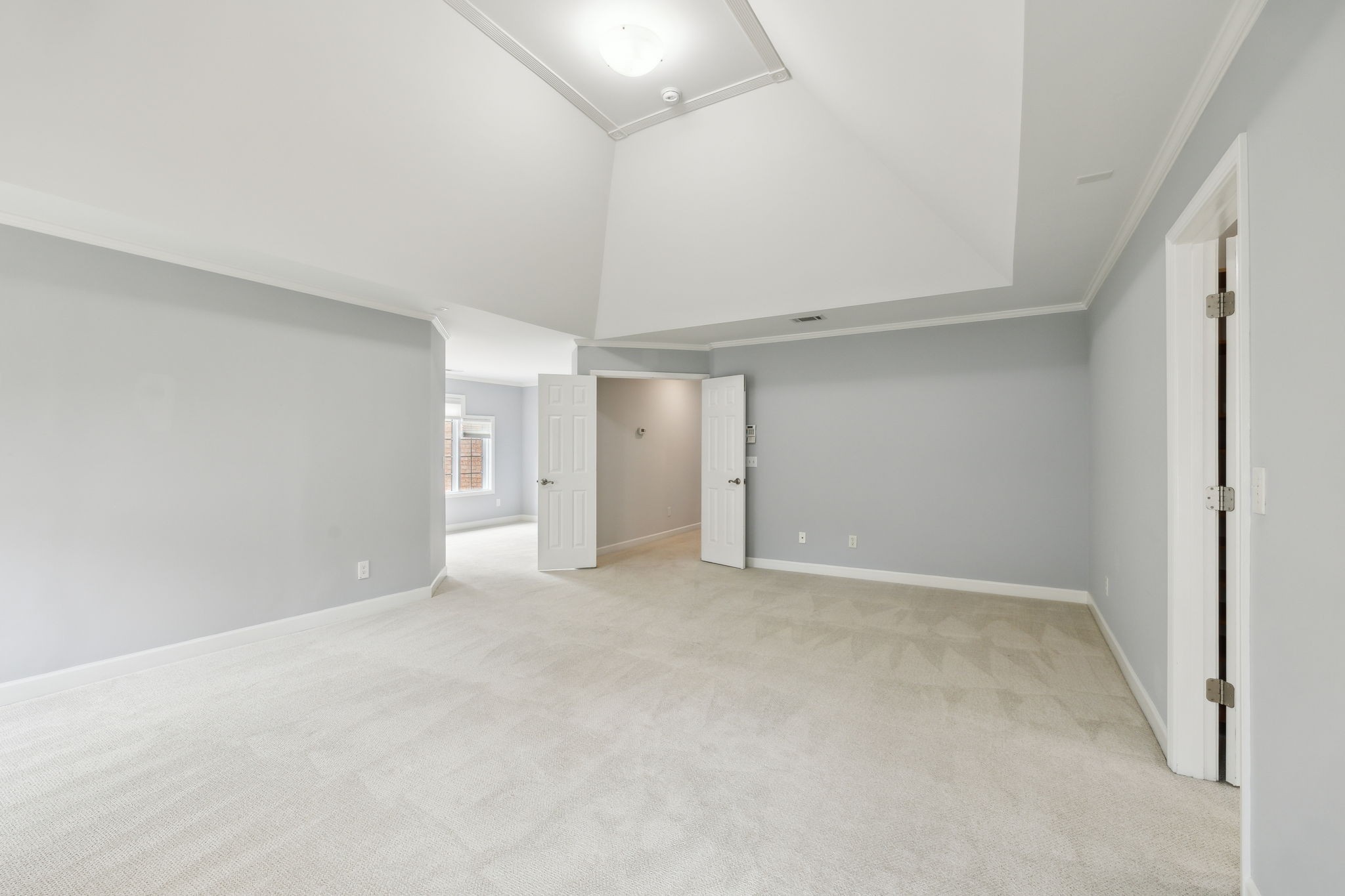625 Ploughmans Bend Dr Property Photo 30