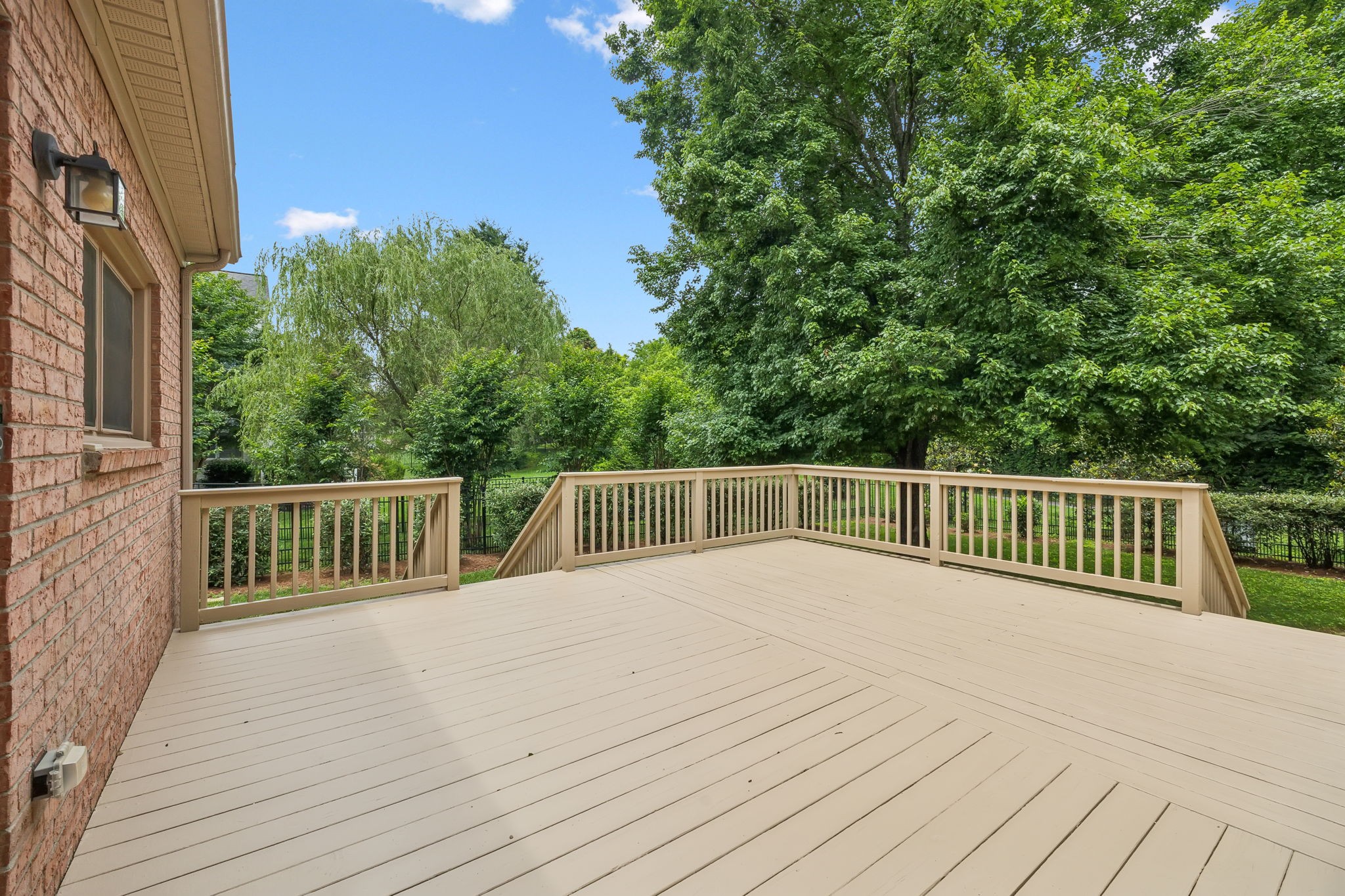 625 Ploughmans Bend Dr Property Photo 46