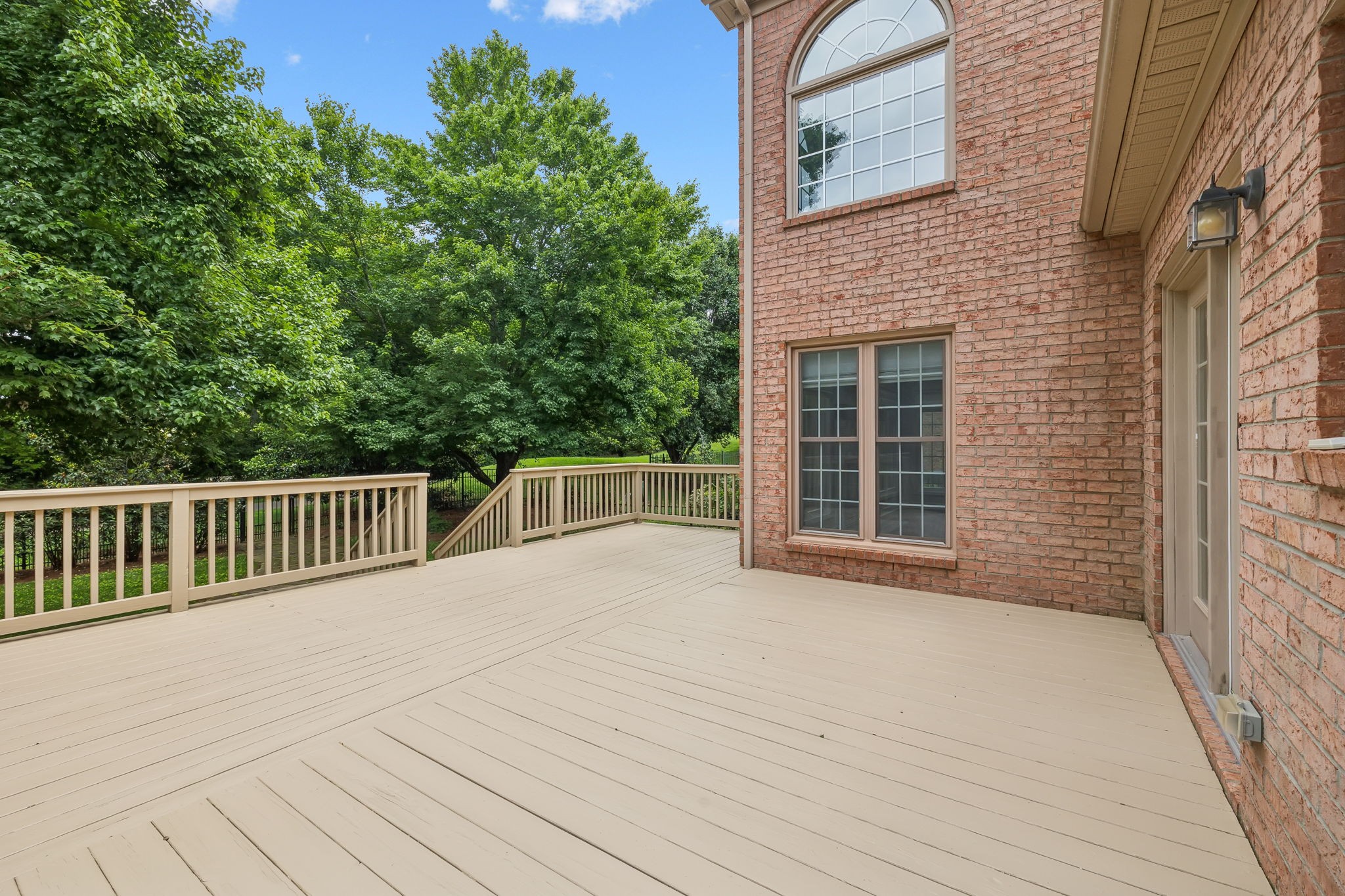 625 Ploughmans Bend Dr Property Photo 47