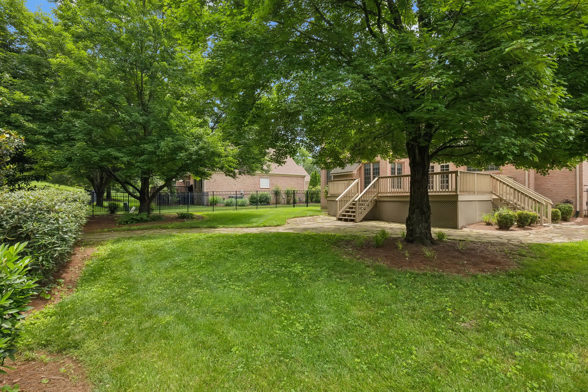 625 Ploughmans Bend Dr Property Photo 48