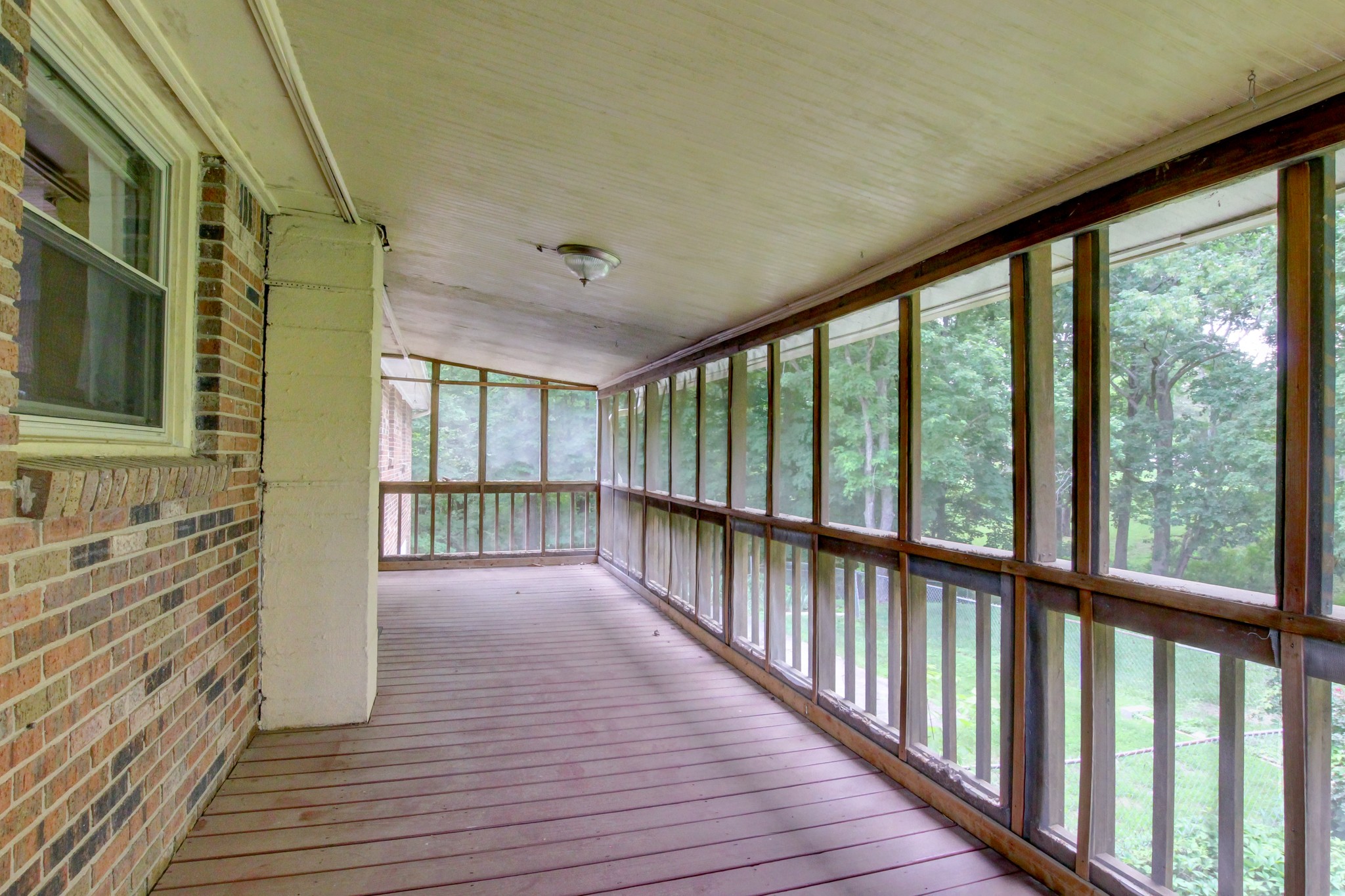 649 Chesterfield Cir Property Photo 11