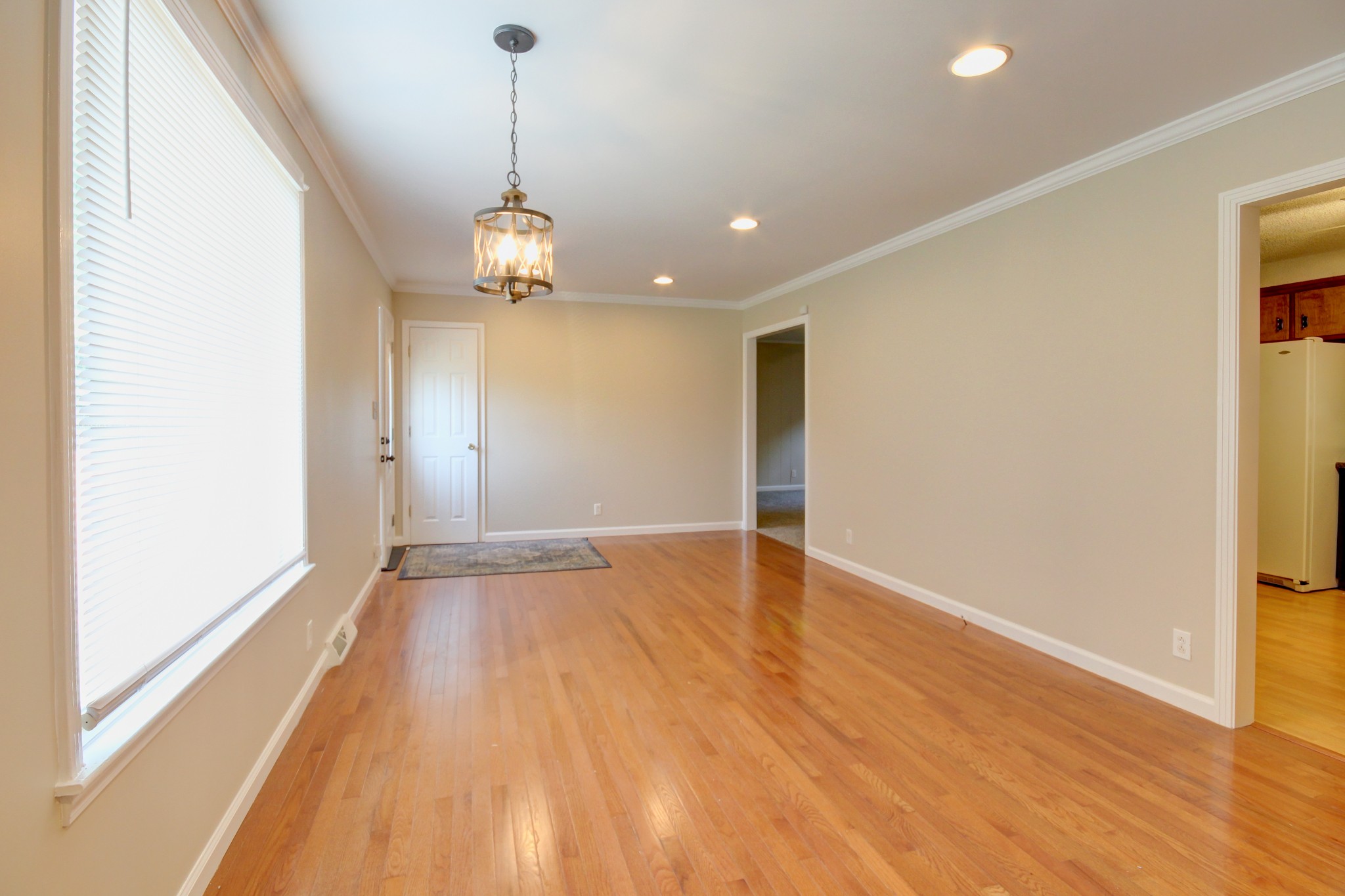649 Chesterfield Cir Property Photo 14