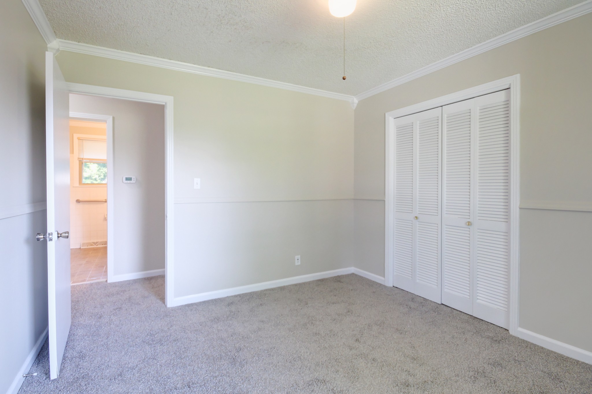649 Chesterfield Cir Property Photo 16