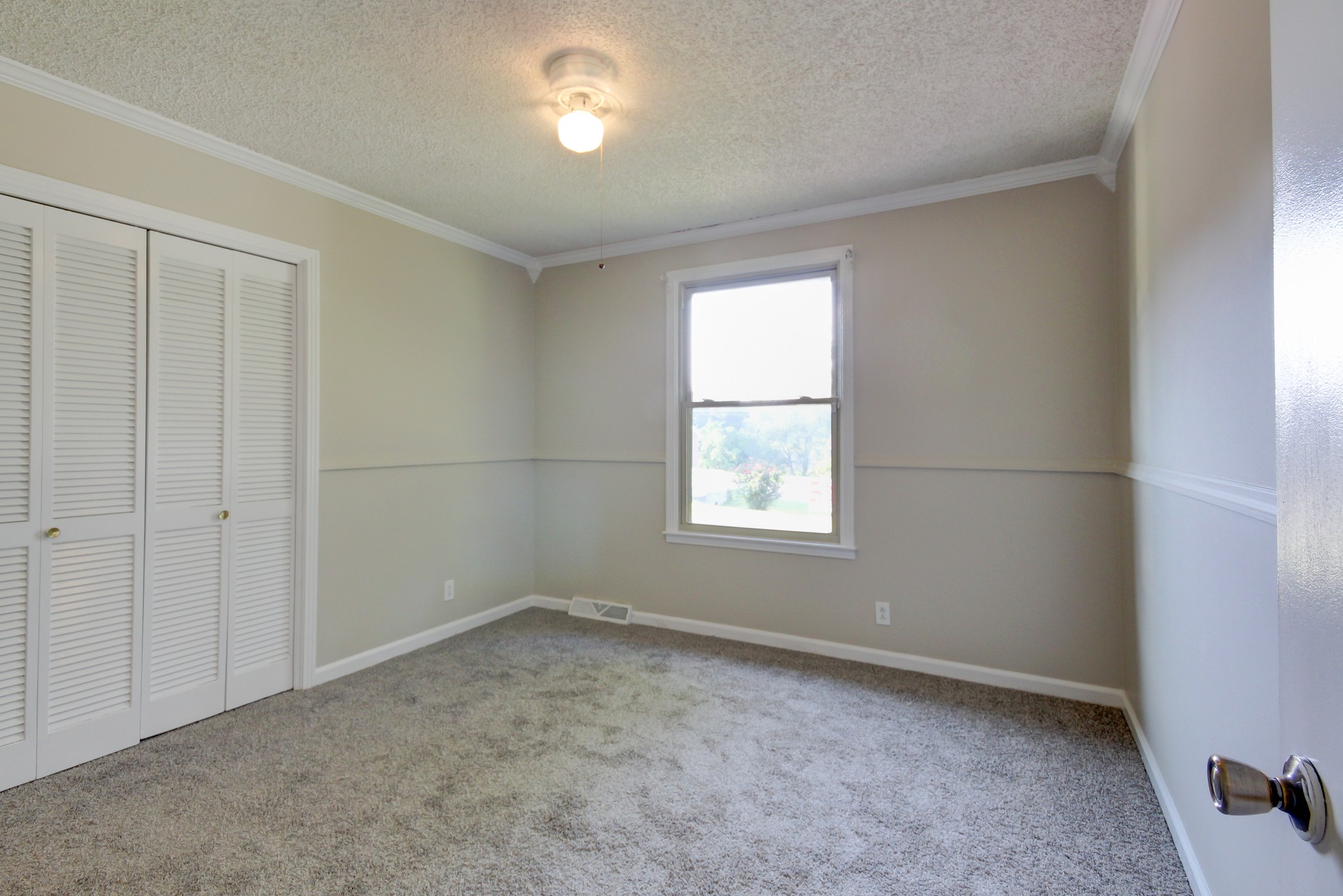 649 Chesterfield Cir Property Photo 21