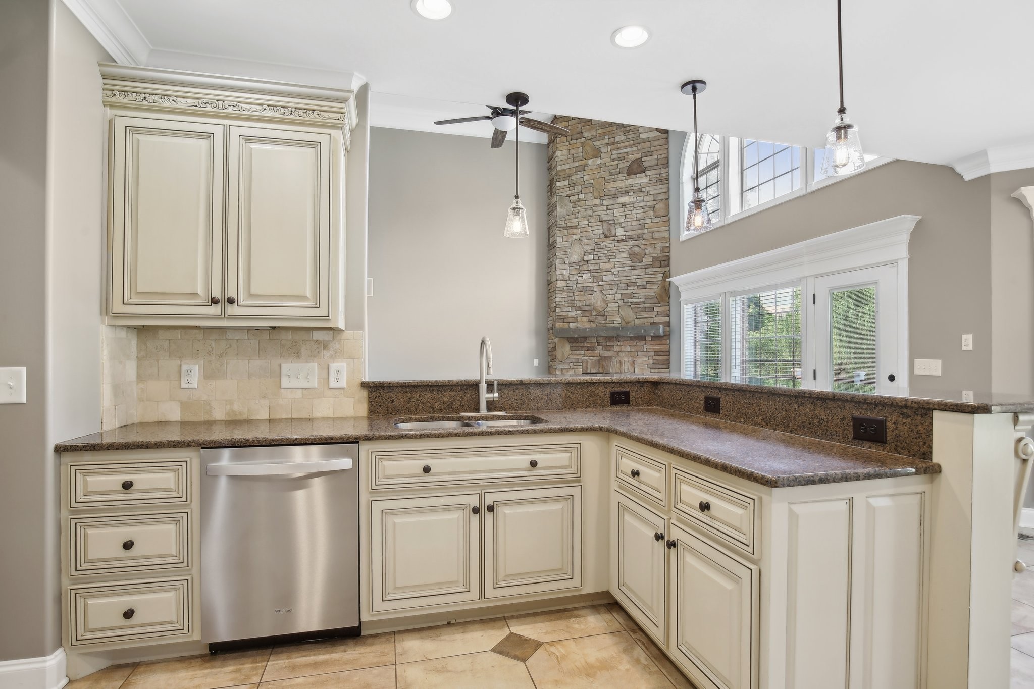 329 Windhaven Bay Property Photo 21