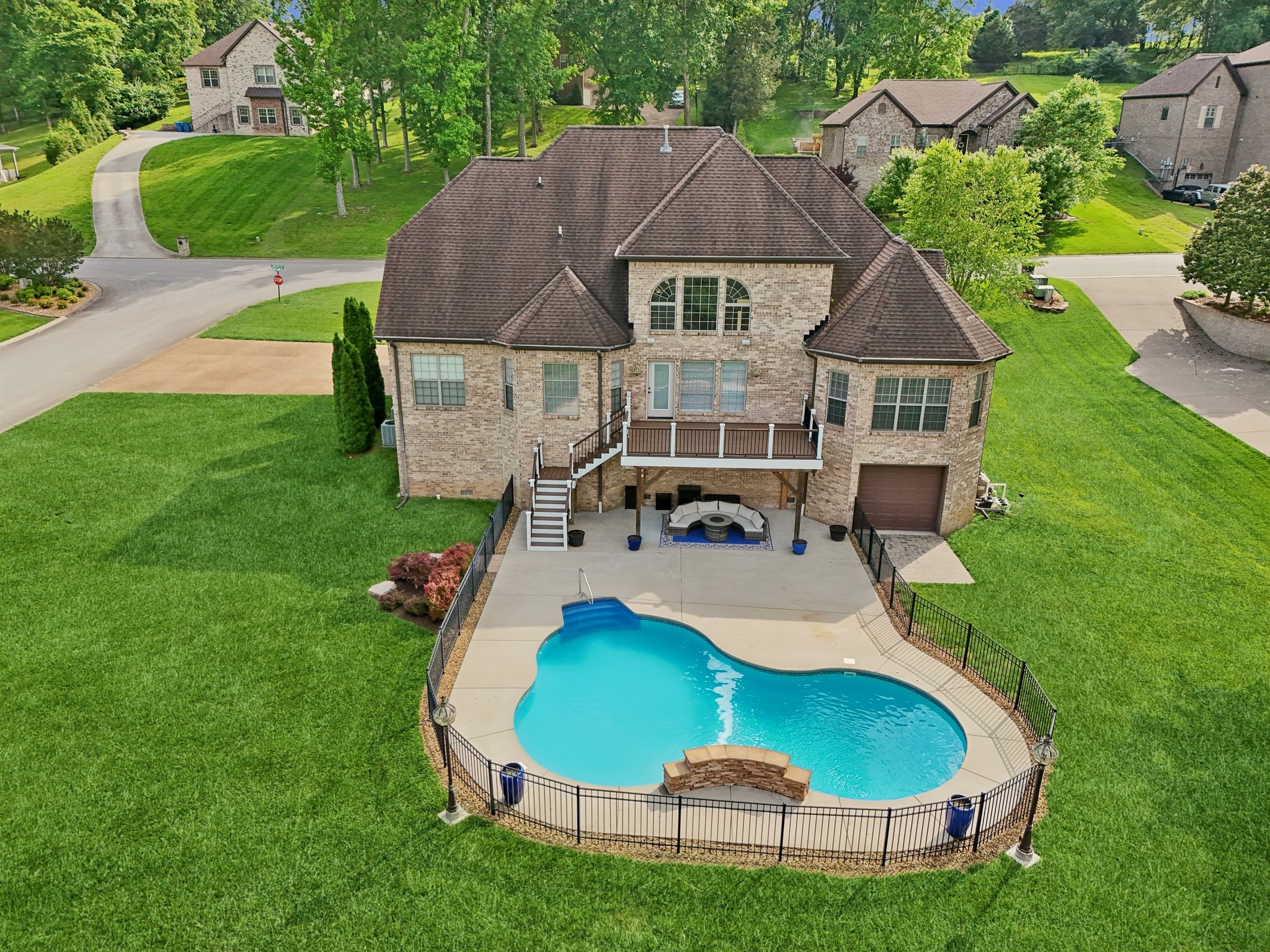 329 Windhaven Bay Property Photo 62
