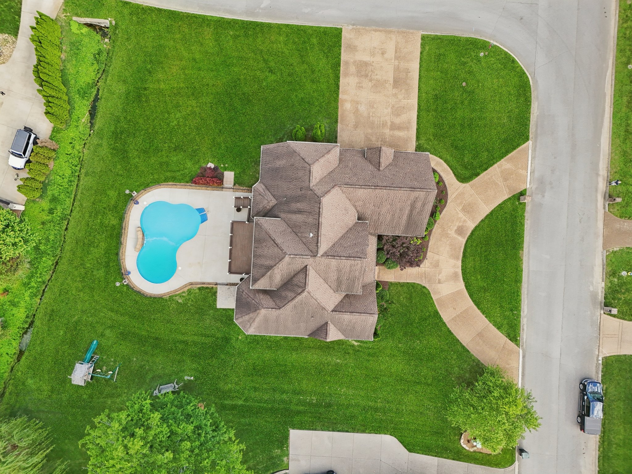 329 Windhaven Bay Property Photo 76