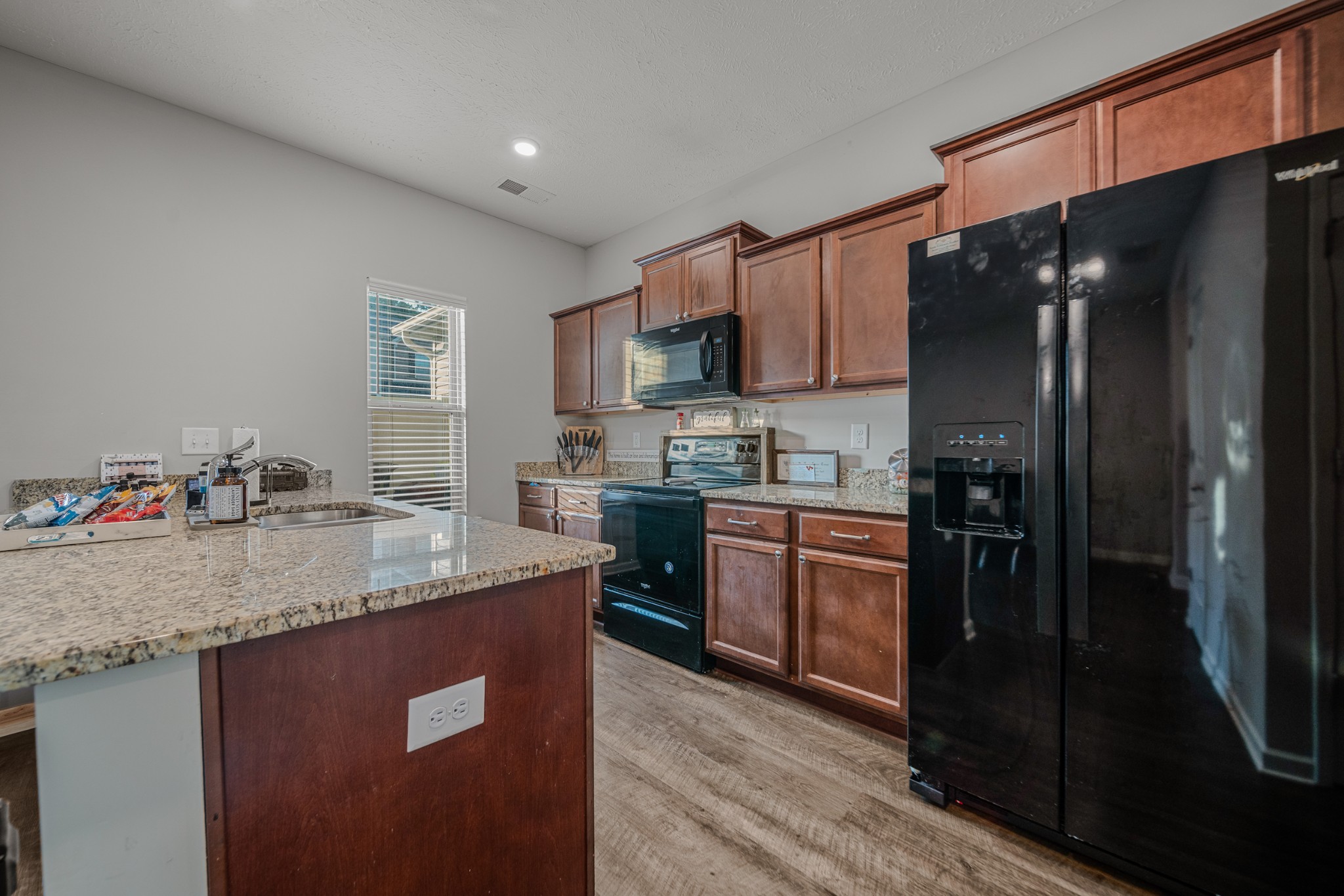 4113 Saddlecreek Way Property Photo 6
