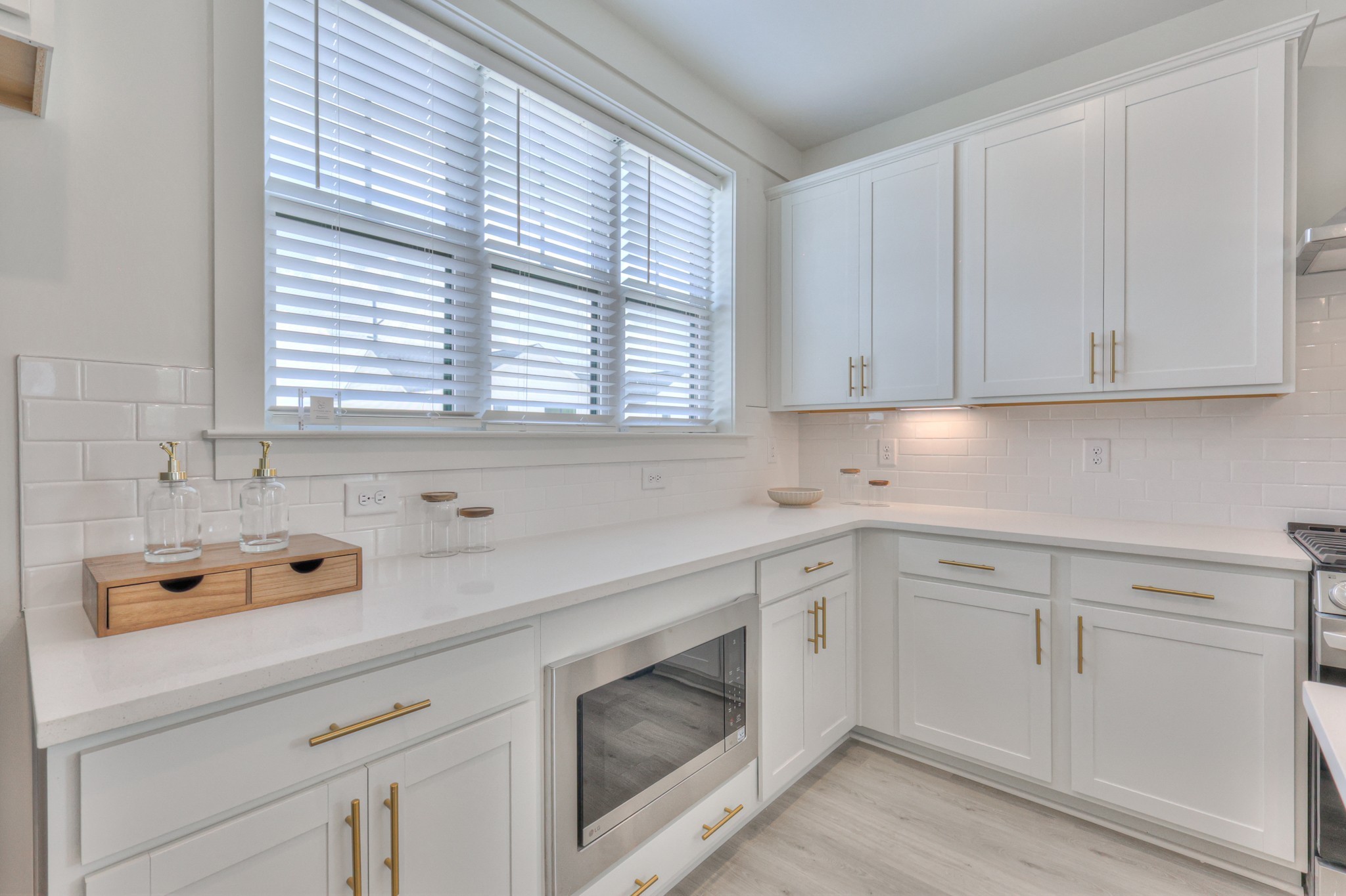 1623 Hillside Ave Property Photo 4