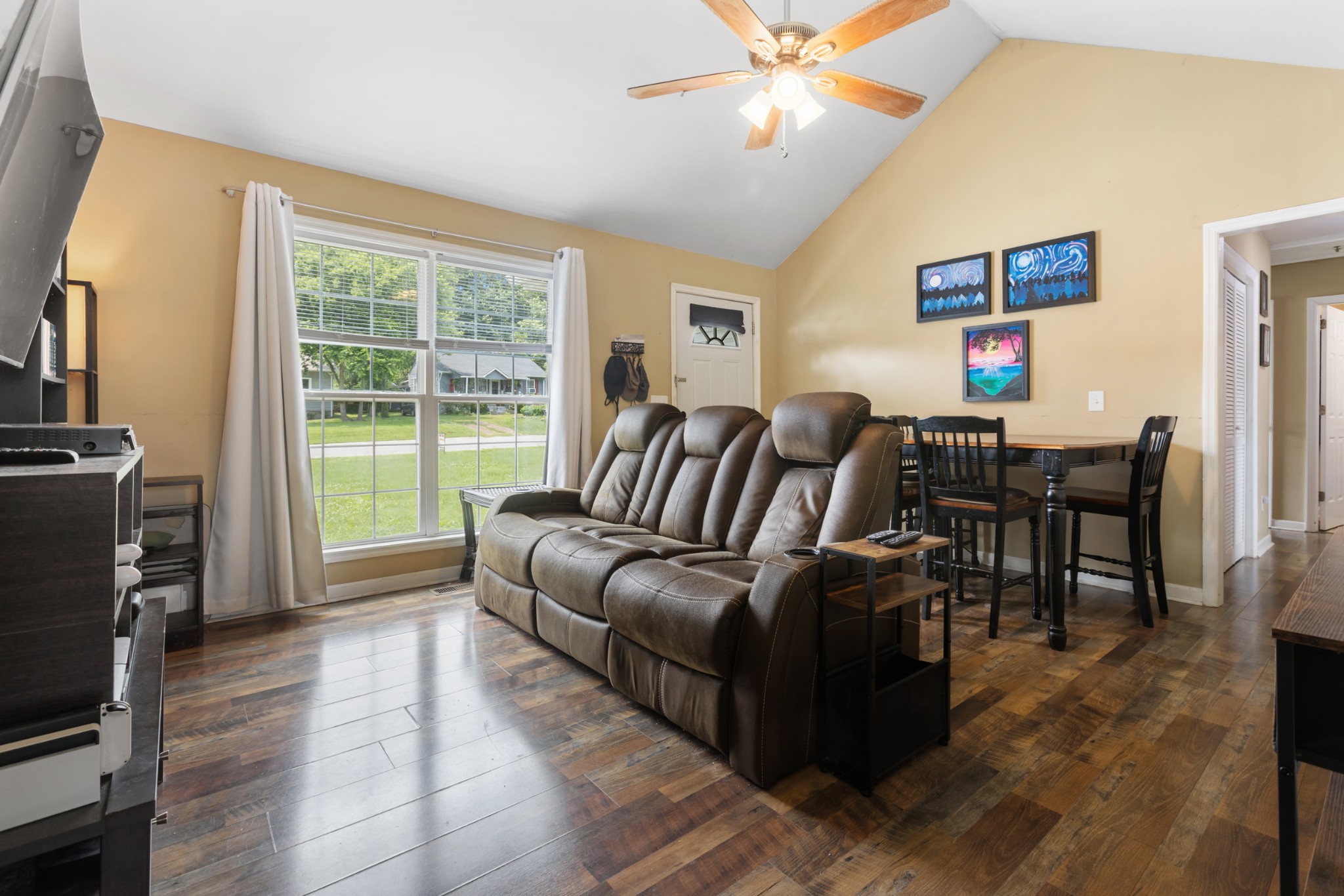 221 Pitts Ave Property Photo 5