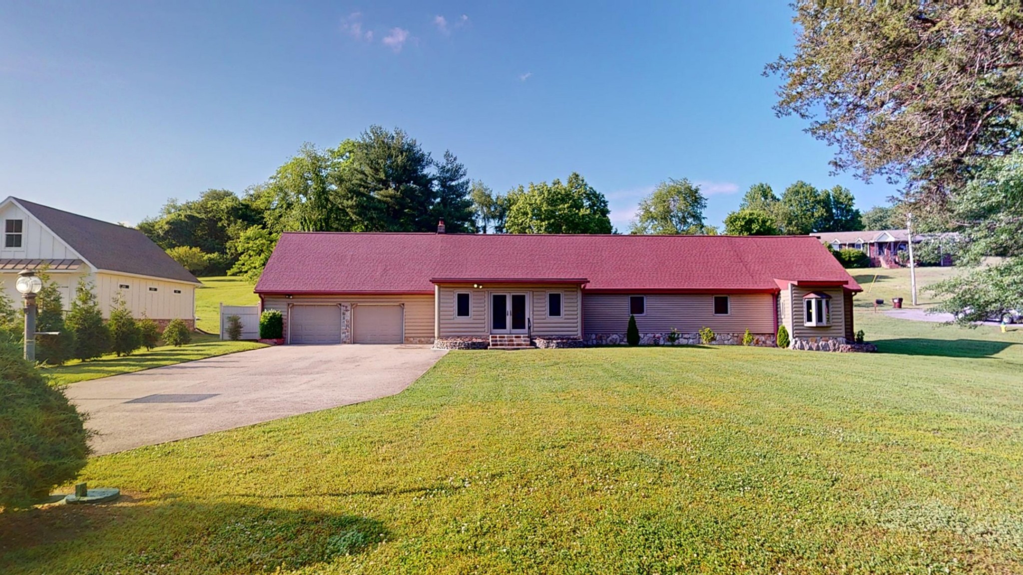 309 Brookview Ct Property Photo 1