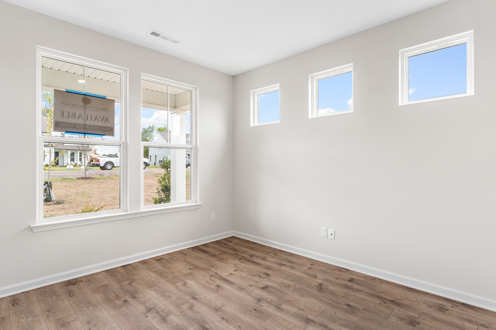 1403 Charles Drive Property Photo 9