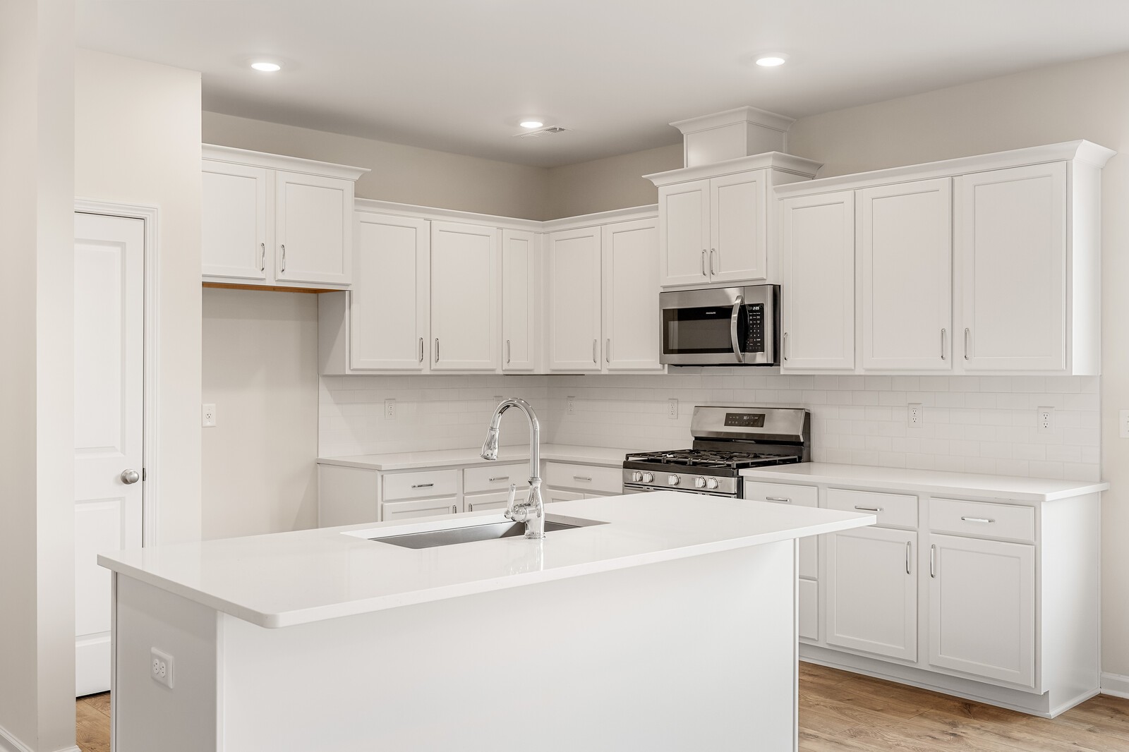 1403 Charles Drive Property Photo 13