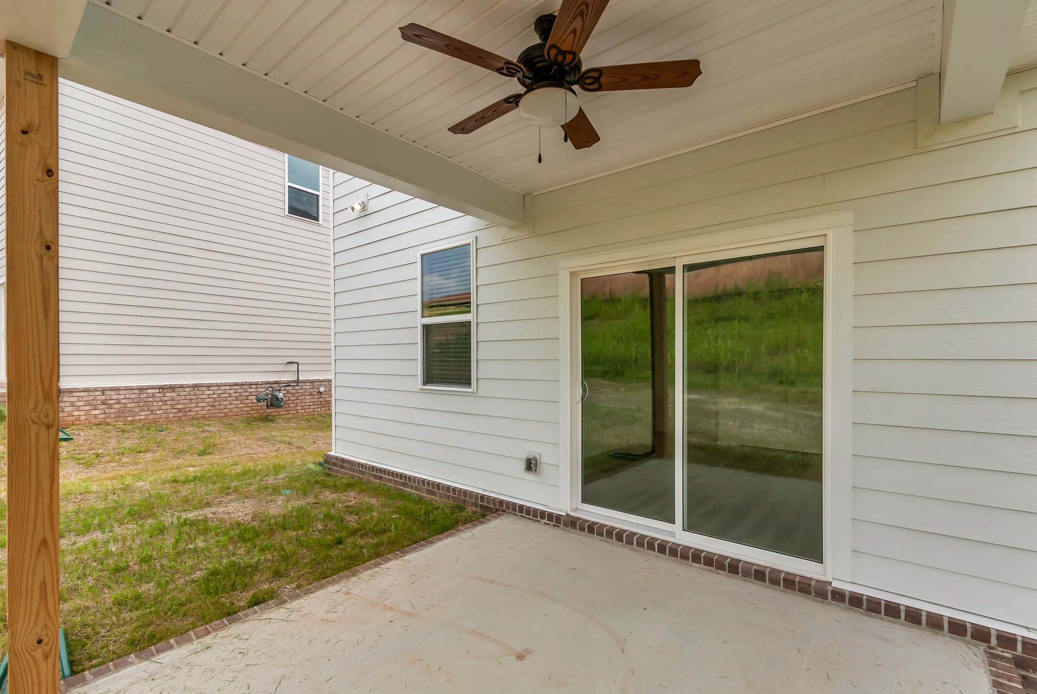 168 Millbrook Dr Property Photo 11
