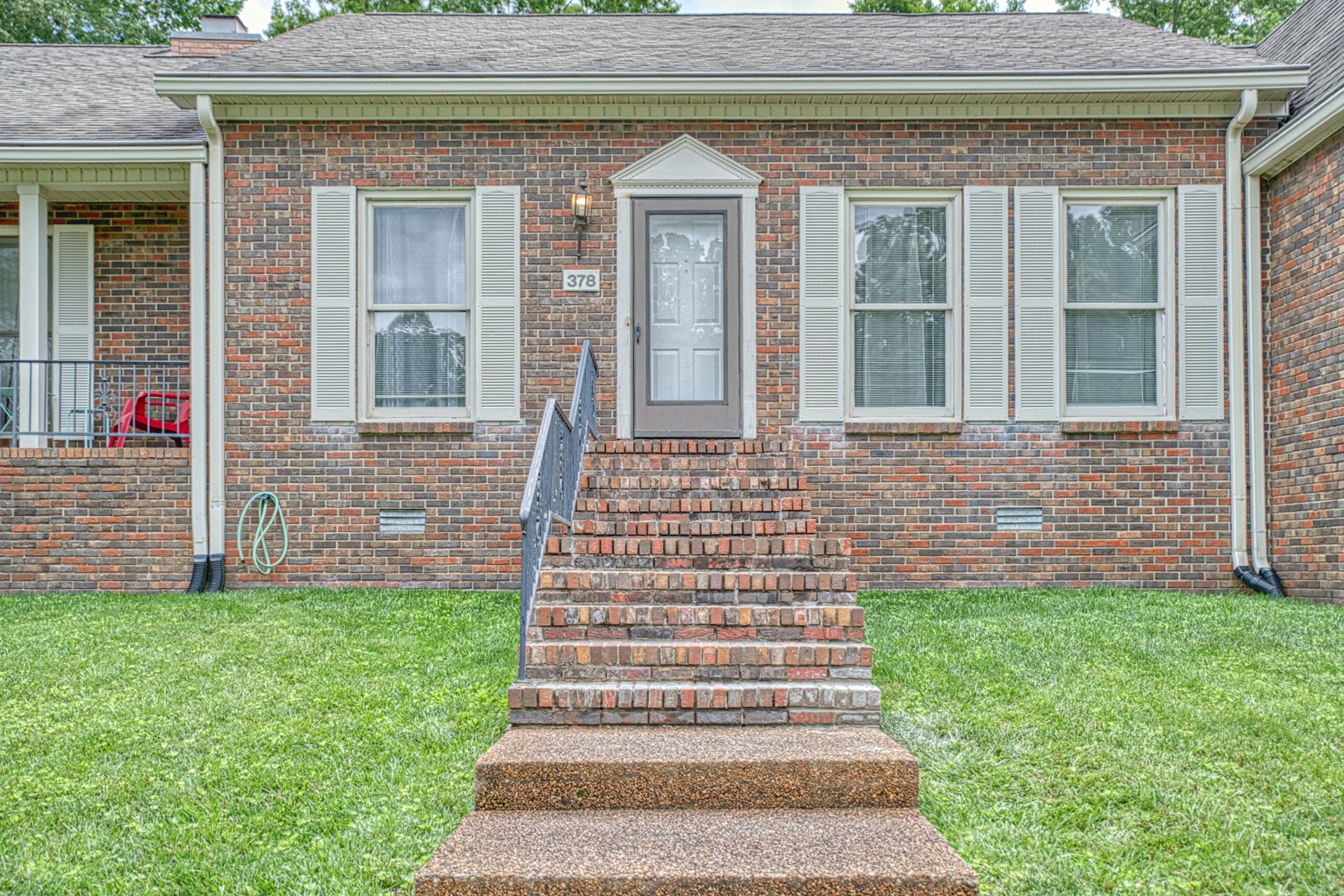 378 Hermitage Ave Property Photo 1